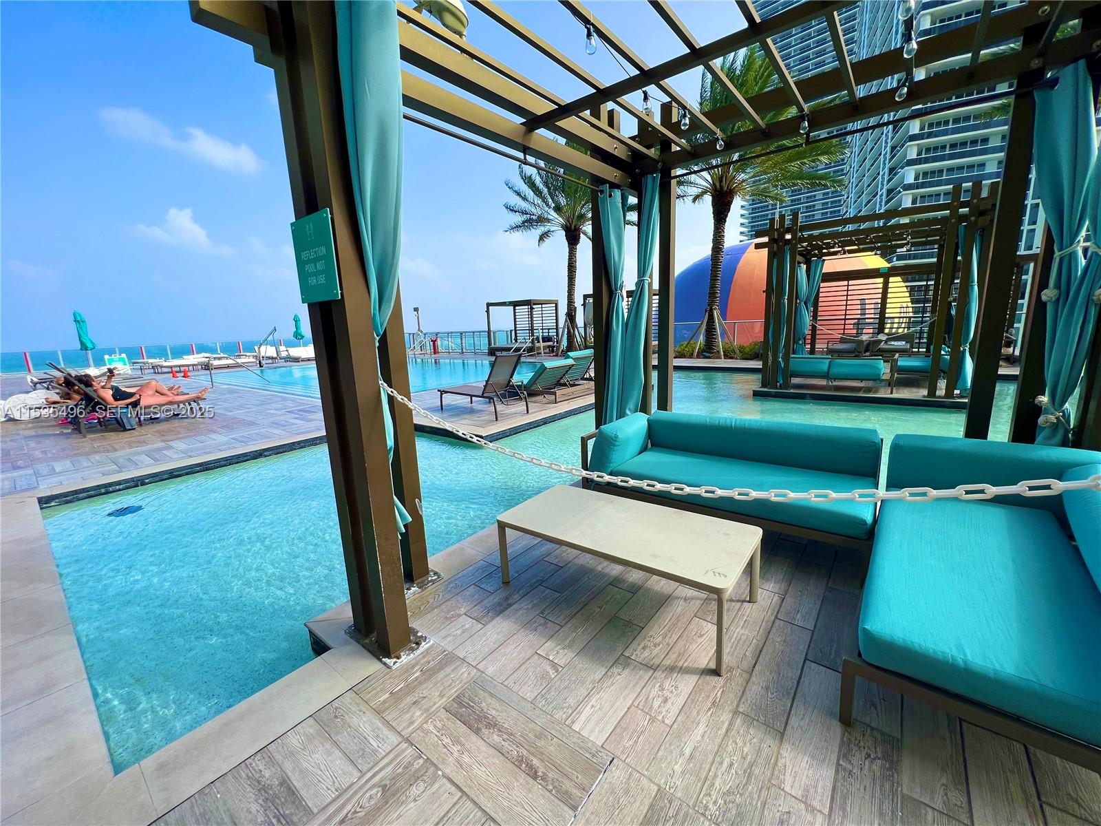 image Hyde Resort Residences43