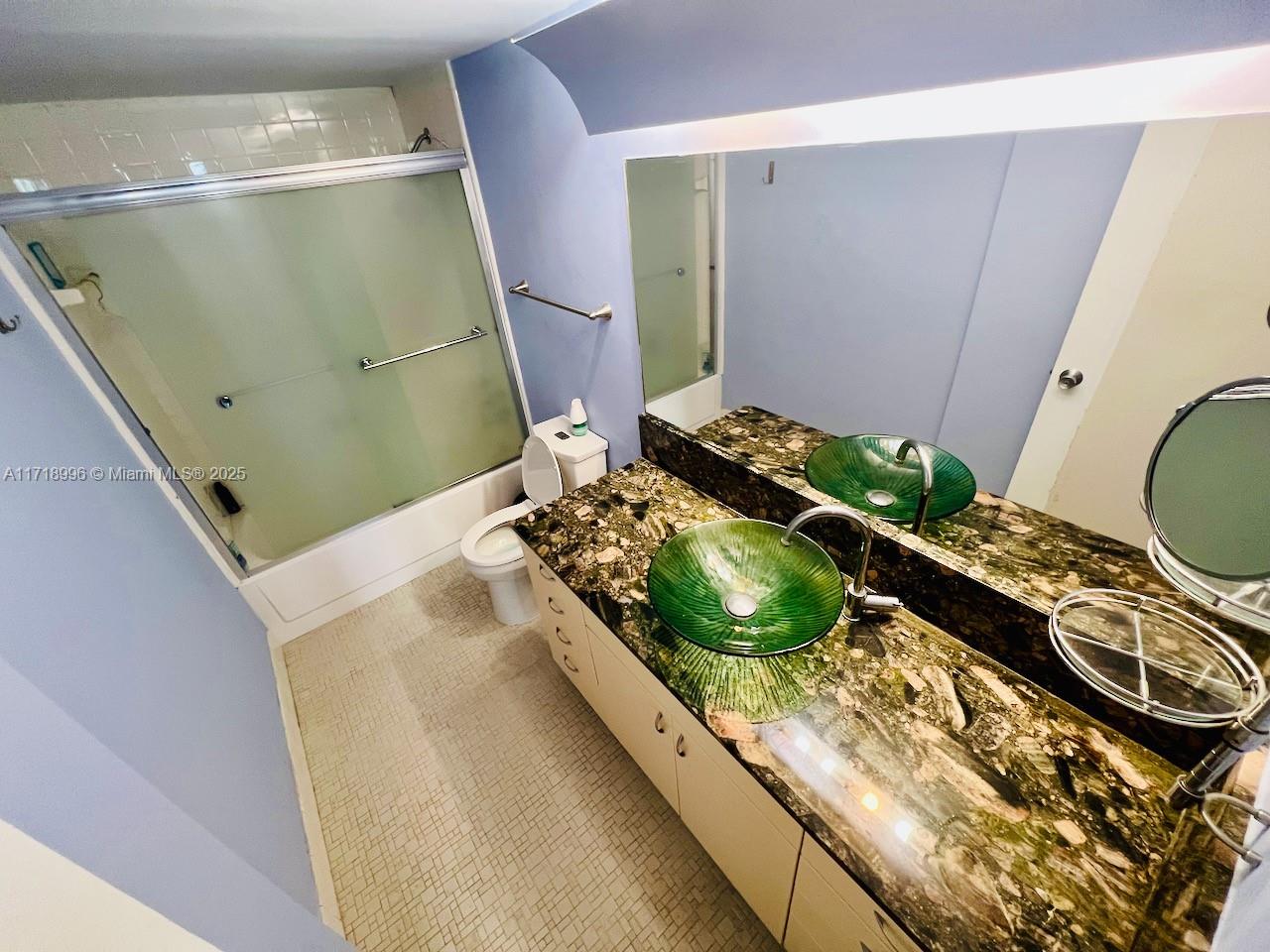 900 Bay Dr #411 Miami Beach, FL 33141