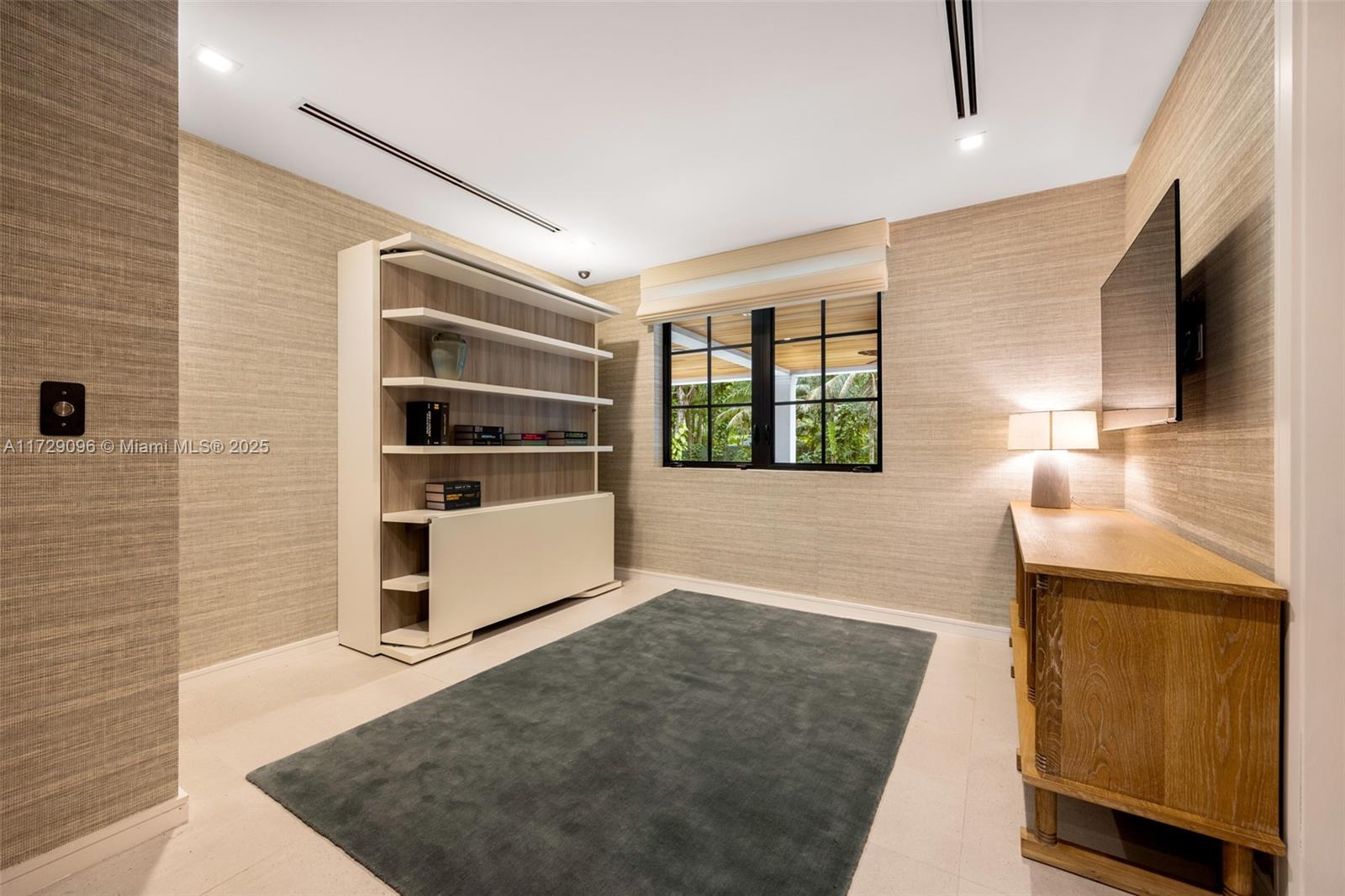 4860 Hammock Lk Dr Coral Gables, FL 33156 4860 Hammock Lk Dr Coral Gables, FL 33156