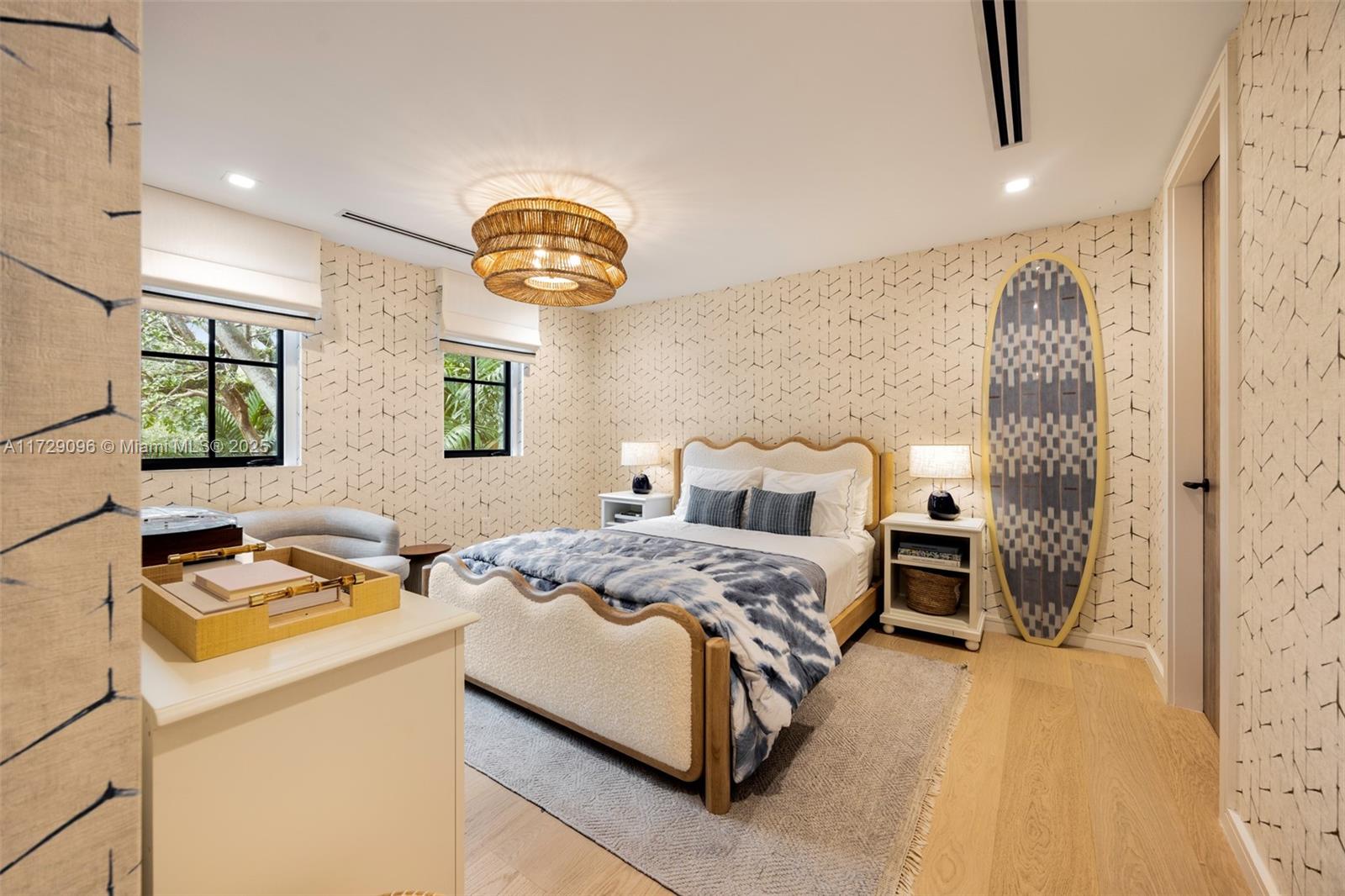4860 Hammock Lk Dr Coral Gables, FL 33156 4860 Hammock Lk Dr Coral Gables, FL 33156