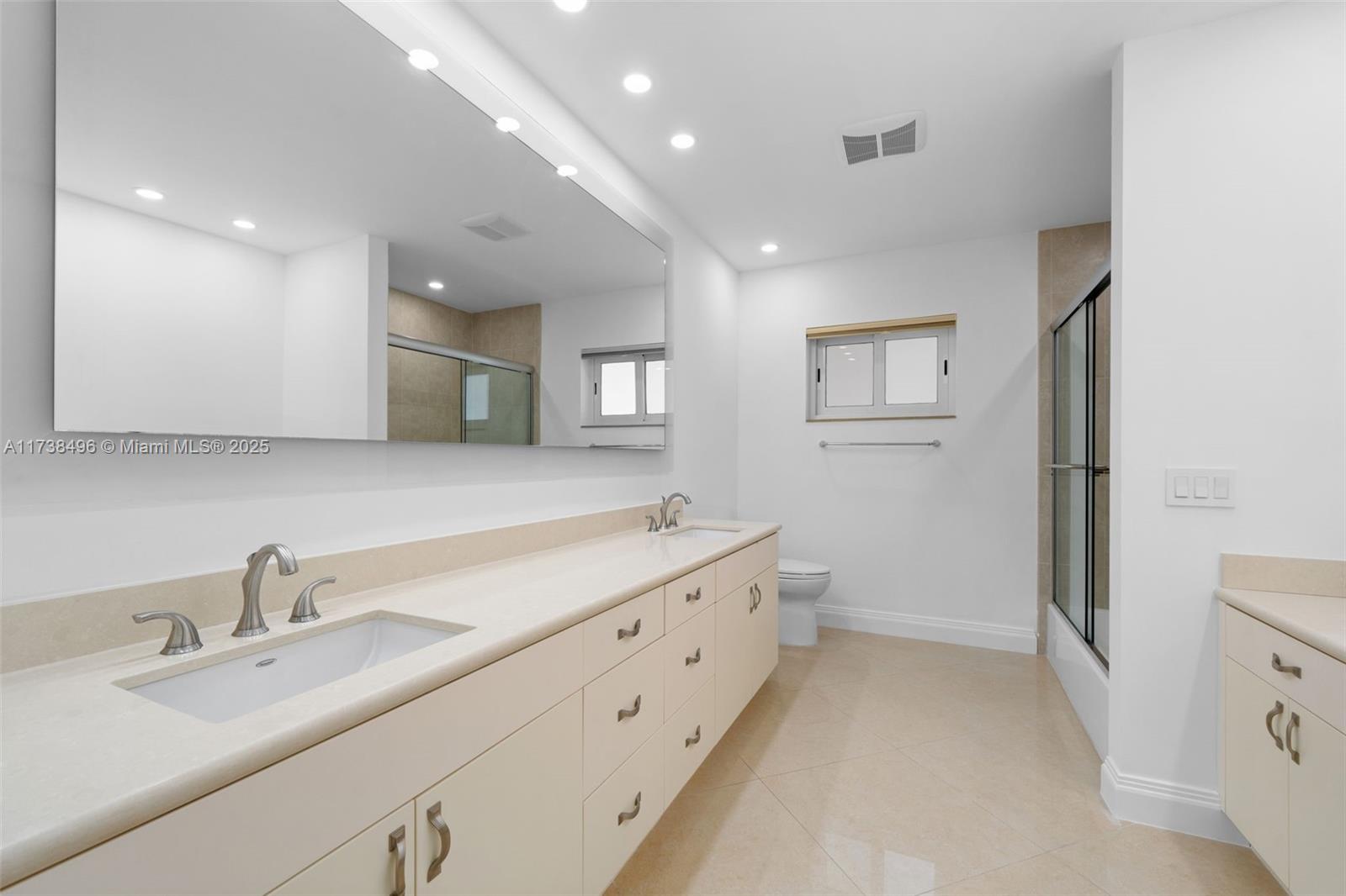 1144 Adams St Hollywood, FL 33019