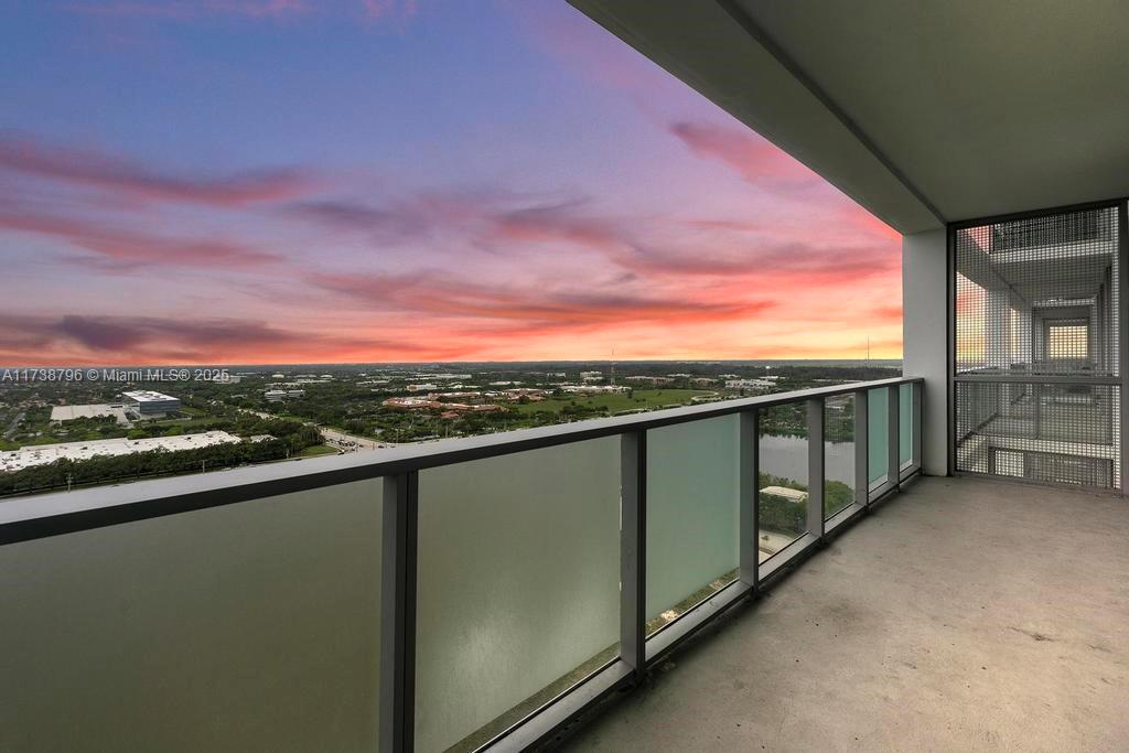 2000 Metropica Way #2307,Sunrise, FL 33323
