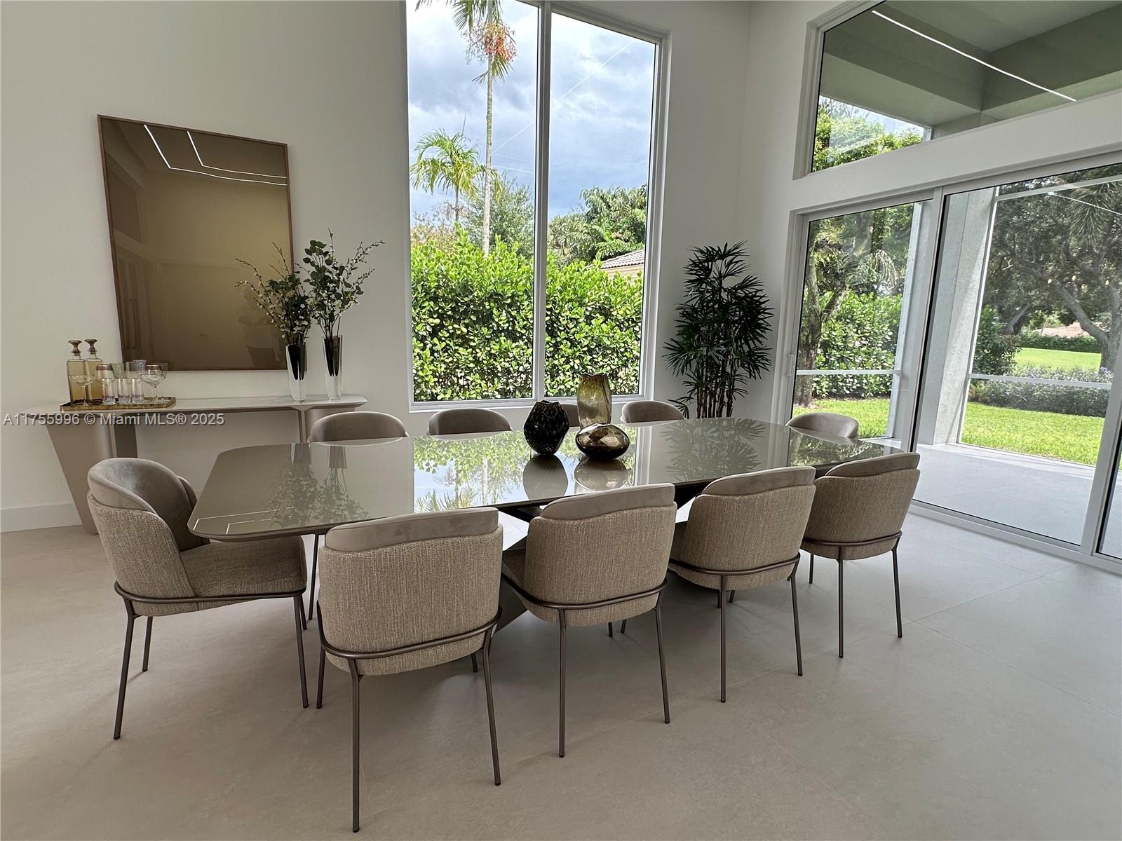 5661 Pine Tree Dr Miami Beach, FL 33140 5661 Pine Tree Dr Miami Beach, FL 33140