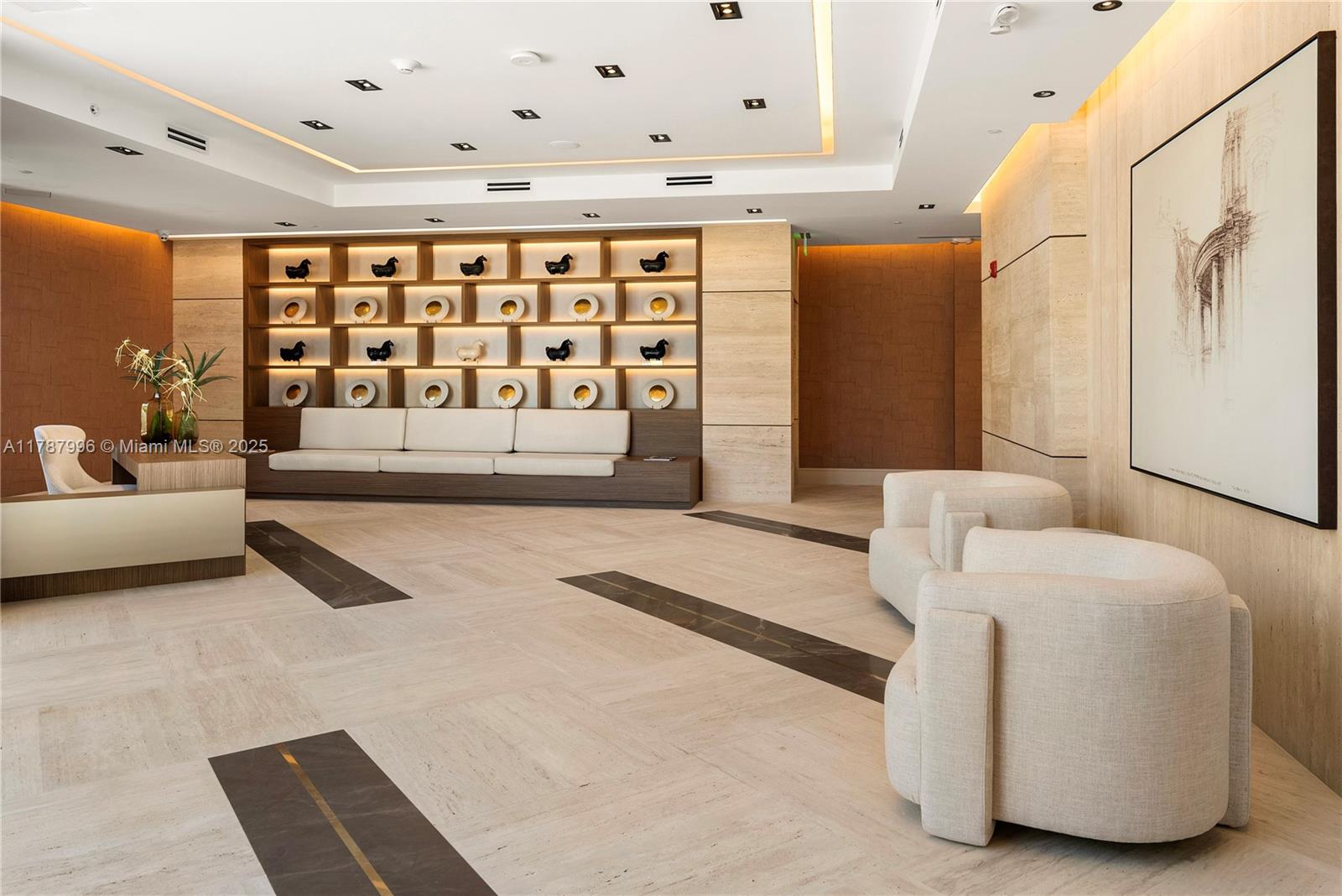 701 Valencia Ave #405 Coral Gables, FL 33134