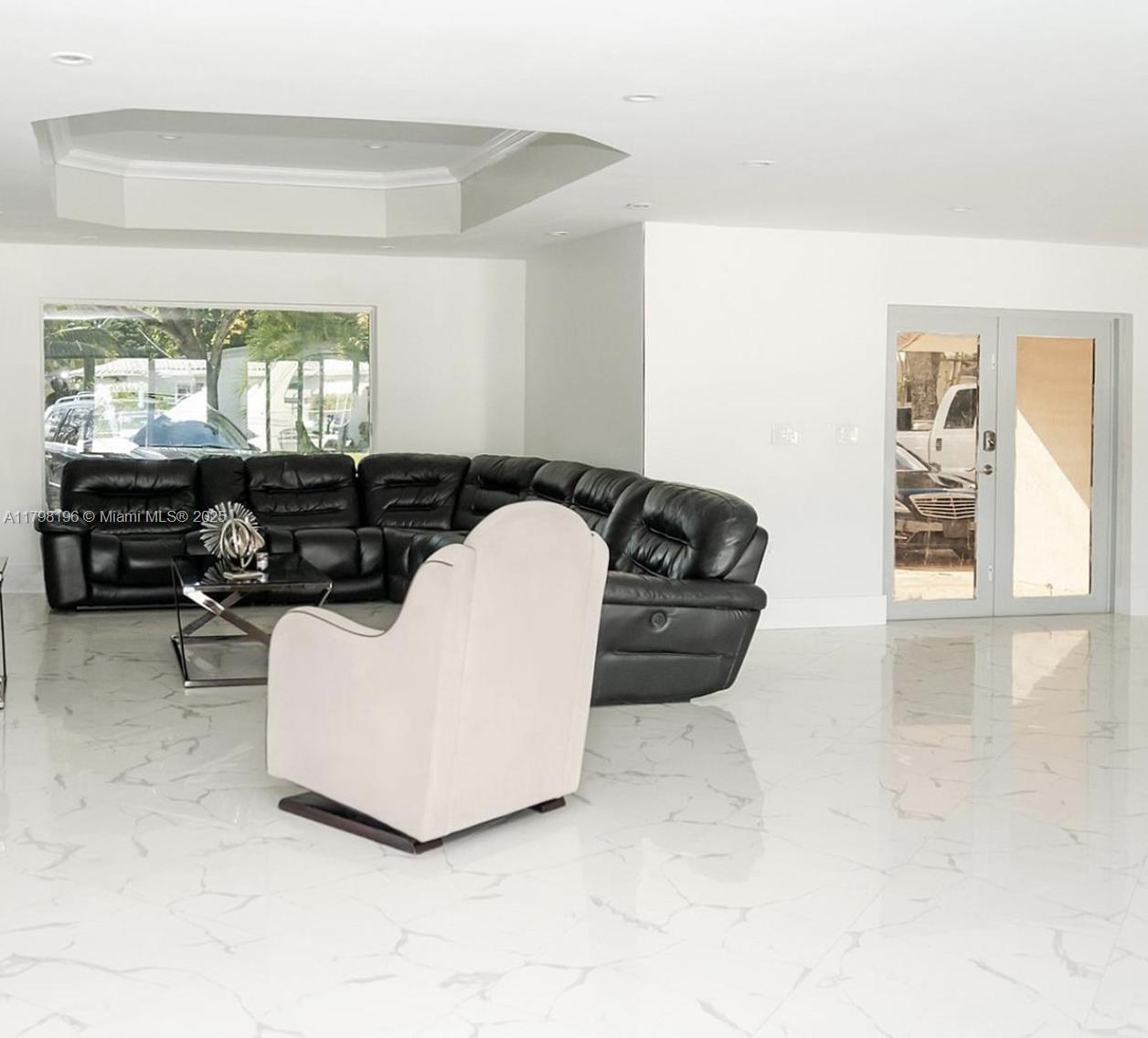 2055 Keystone Blvd North Miami, FL 33181