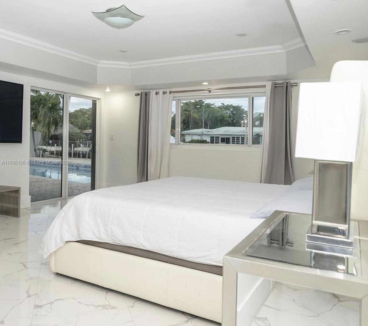 2055 Keystone Blvd North Miami, FL 33181