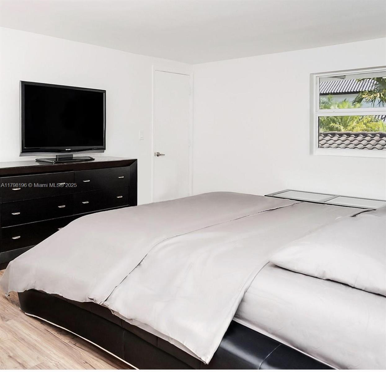 2055 Keystone Blvd North Miami, FL 33181