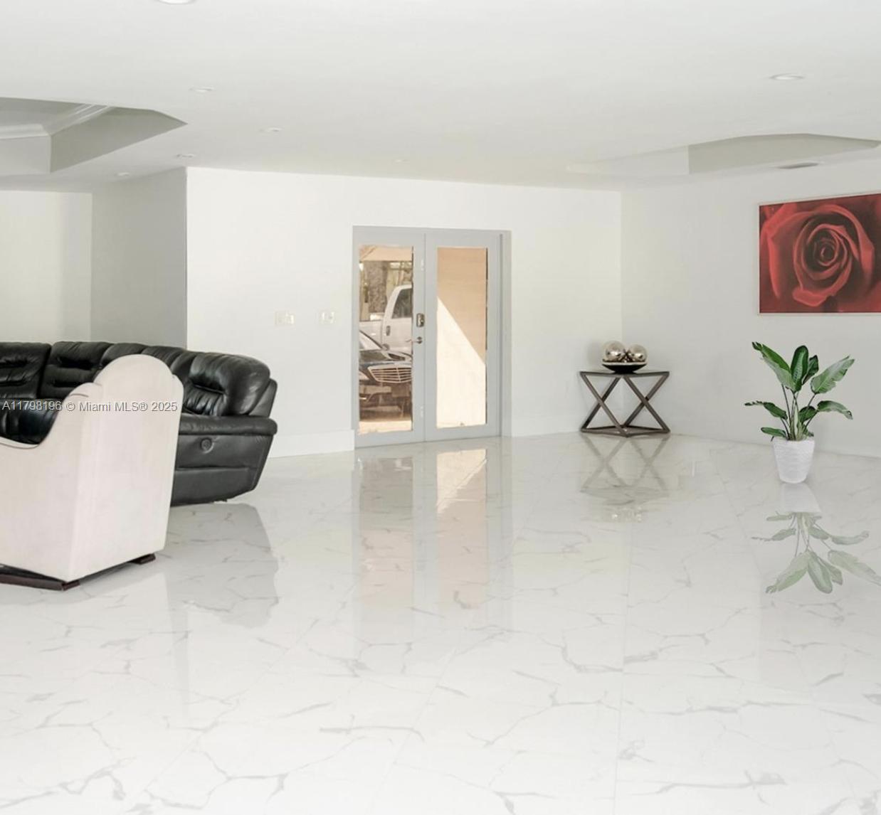 2055 Keystone Blvd North Miami, FL 33181