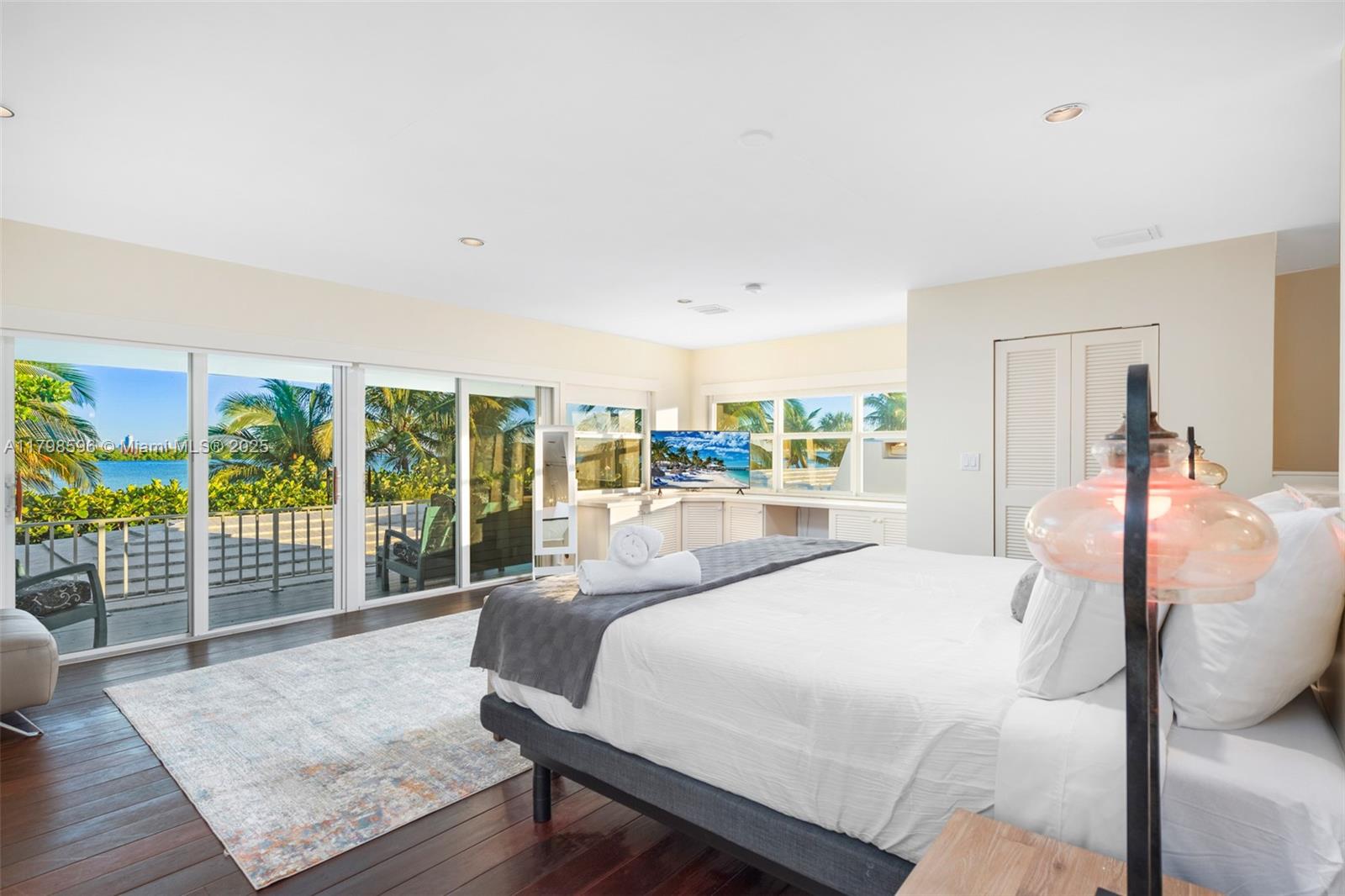 7305 Belle Meade Is Dr Miami, FL 33138 7305 Belle Meade Is Dr Miami, FL 33138