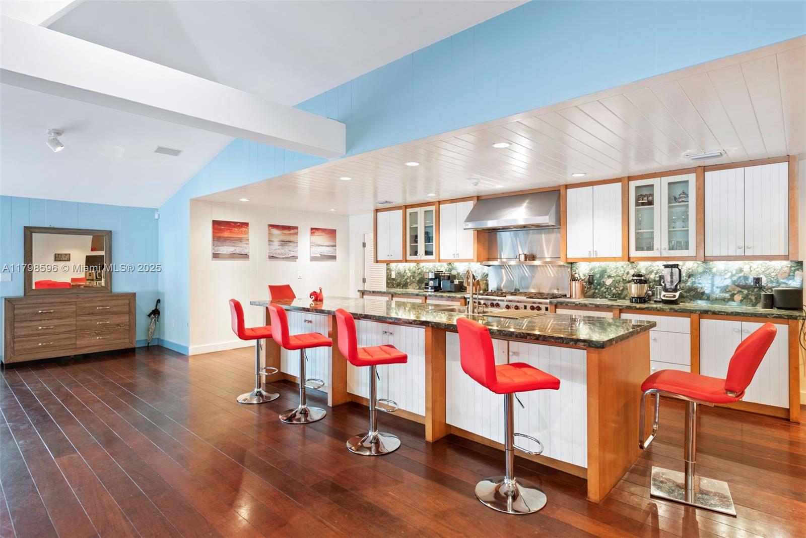7305 Belle Meade Is Dr Miami, FL 33138 7305 Belle Meade Is Dr Miami, FL 33138