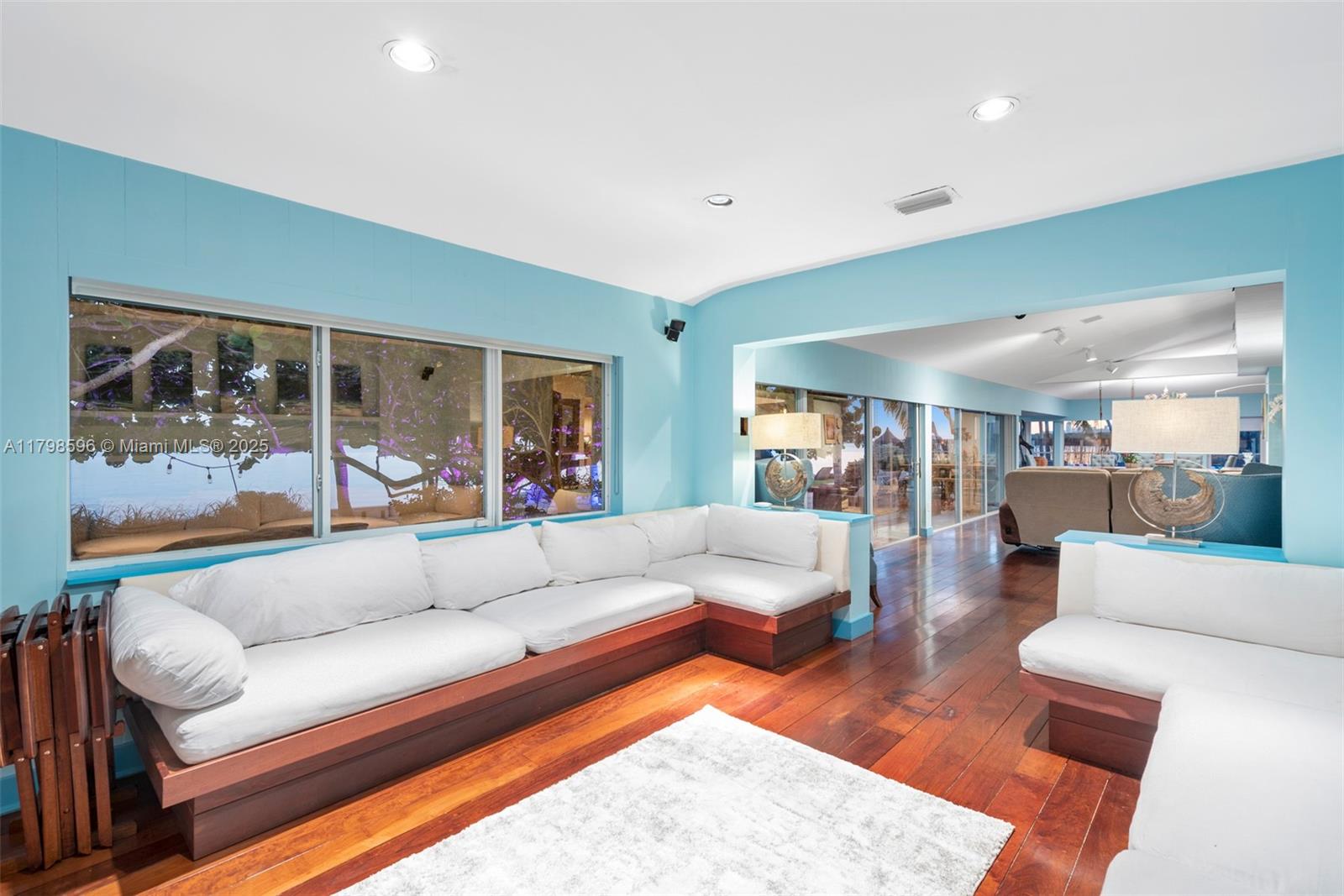 7305 Belle Meade Is Dr Miami, FL 33138 7305 Belle Meade Is Dr Miami, FL 33138