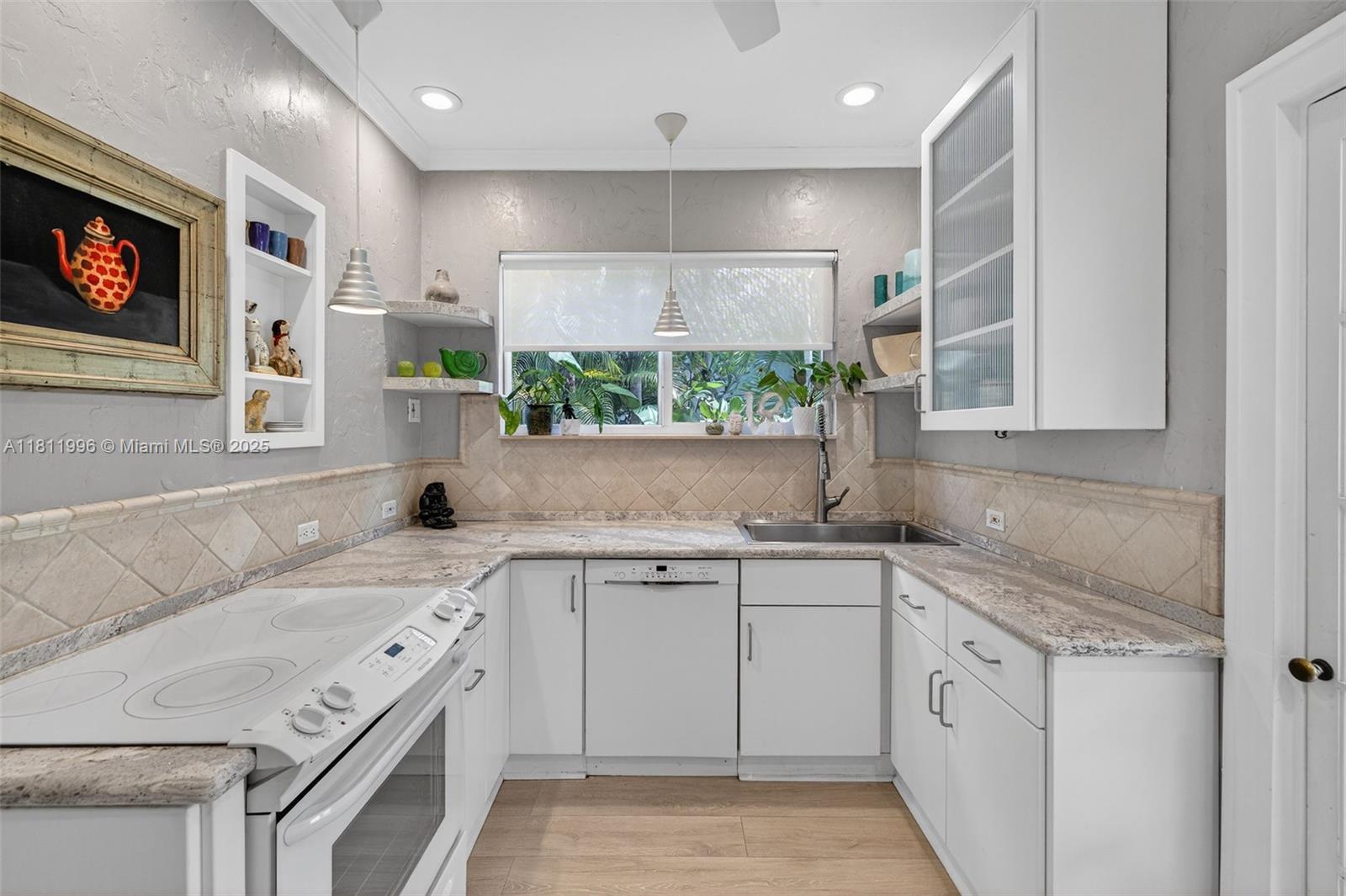 1314 SE 1st Ave Fort Lauderdale, FL 33316 1314 SE 1st Ave Fort Lauderdale, FL 33316