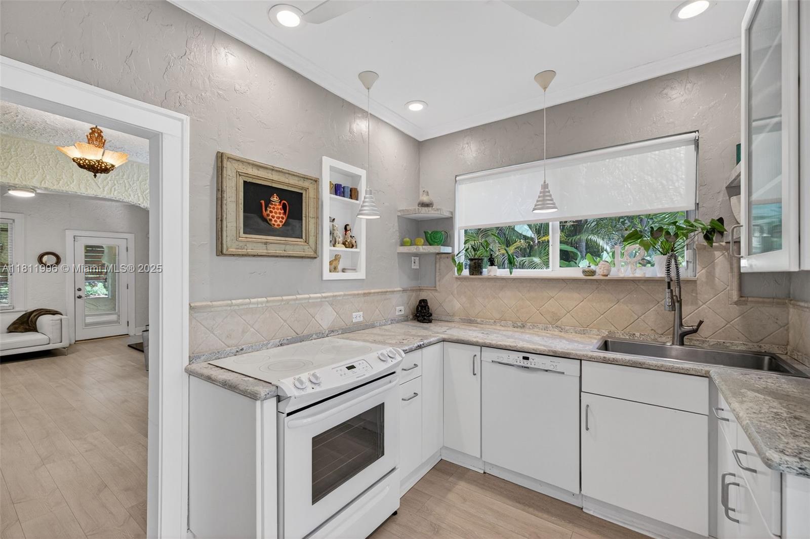 1314 SE 1st Ave Fort Lauderdale, FL 33316 1314 SE 1st Ave Fort Lauderdale, FL 33316