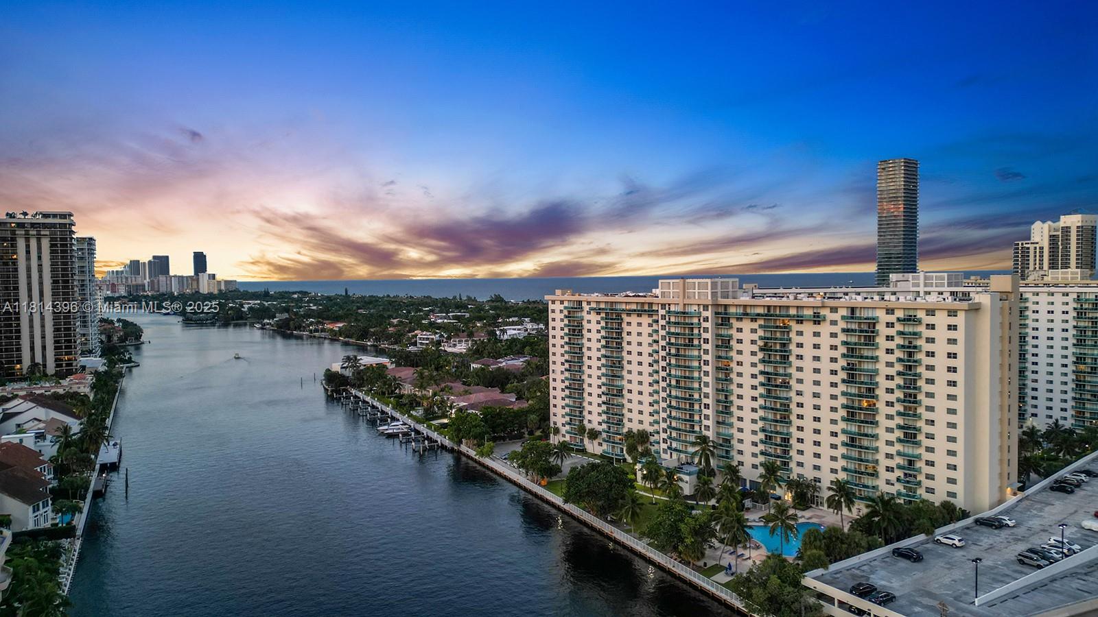 19390 Collins Ave #PH-7,Sunny Isles Beach, FL 33160