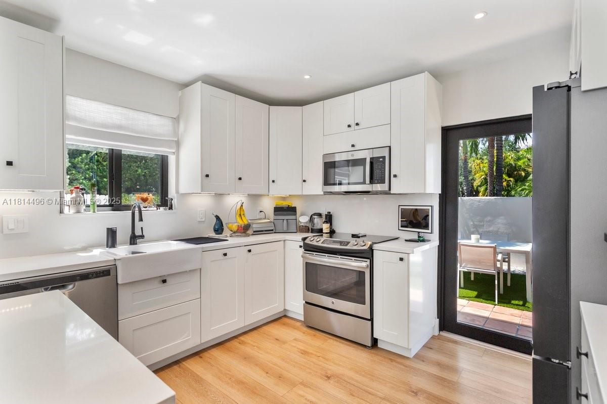 600 Allendale Rd Key Biscayne, FL 33149