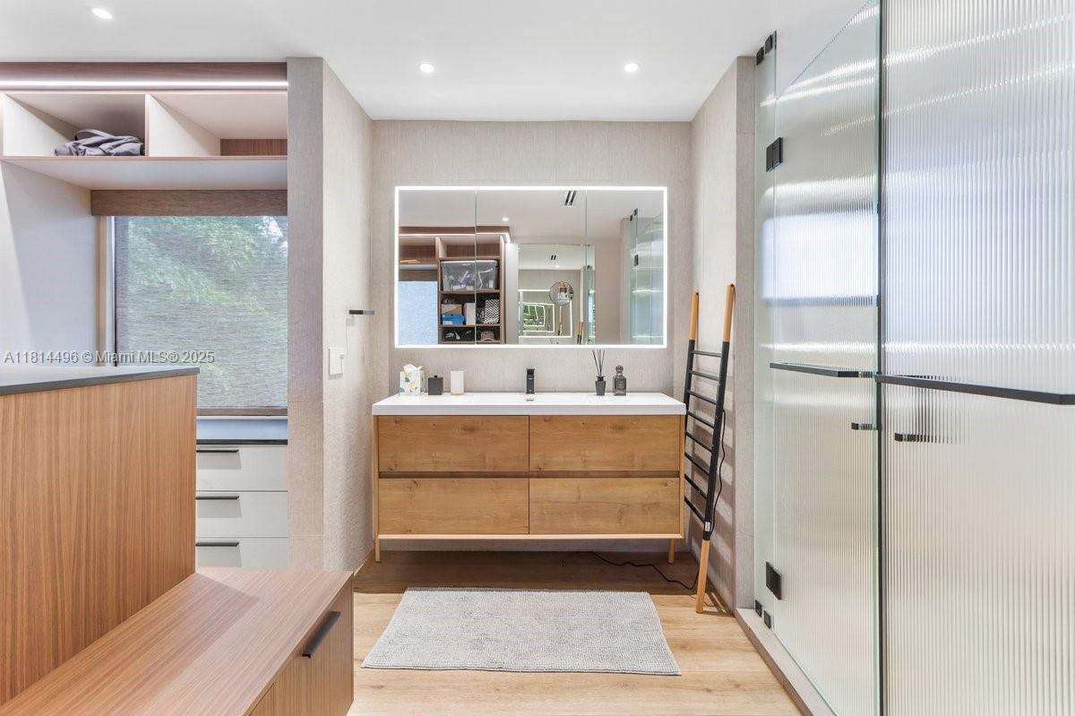 600 Allendale Rd Key Biscayne, FL 33149