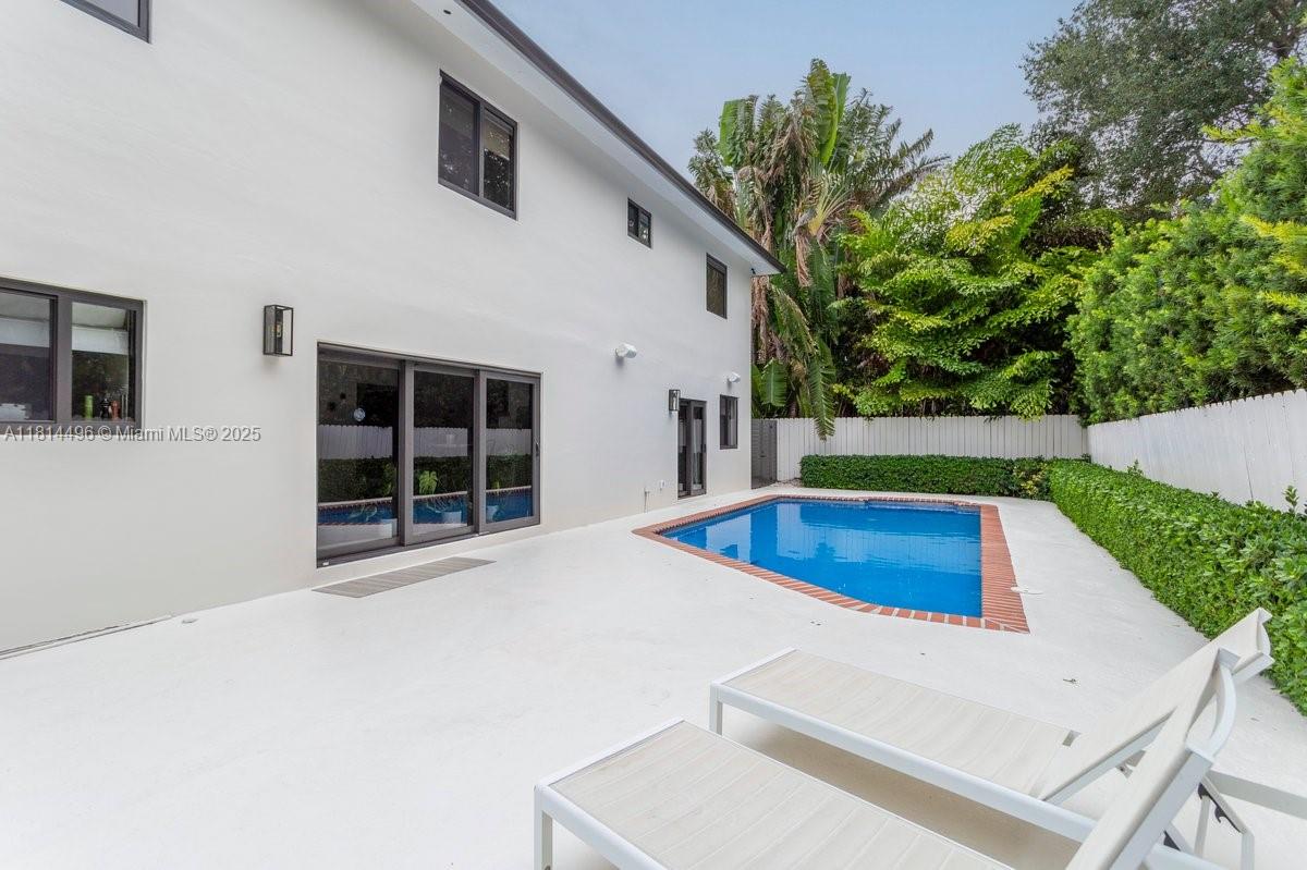 600 Allendale Rd Key Biscayne, FL 33149