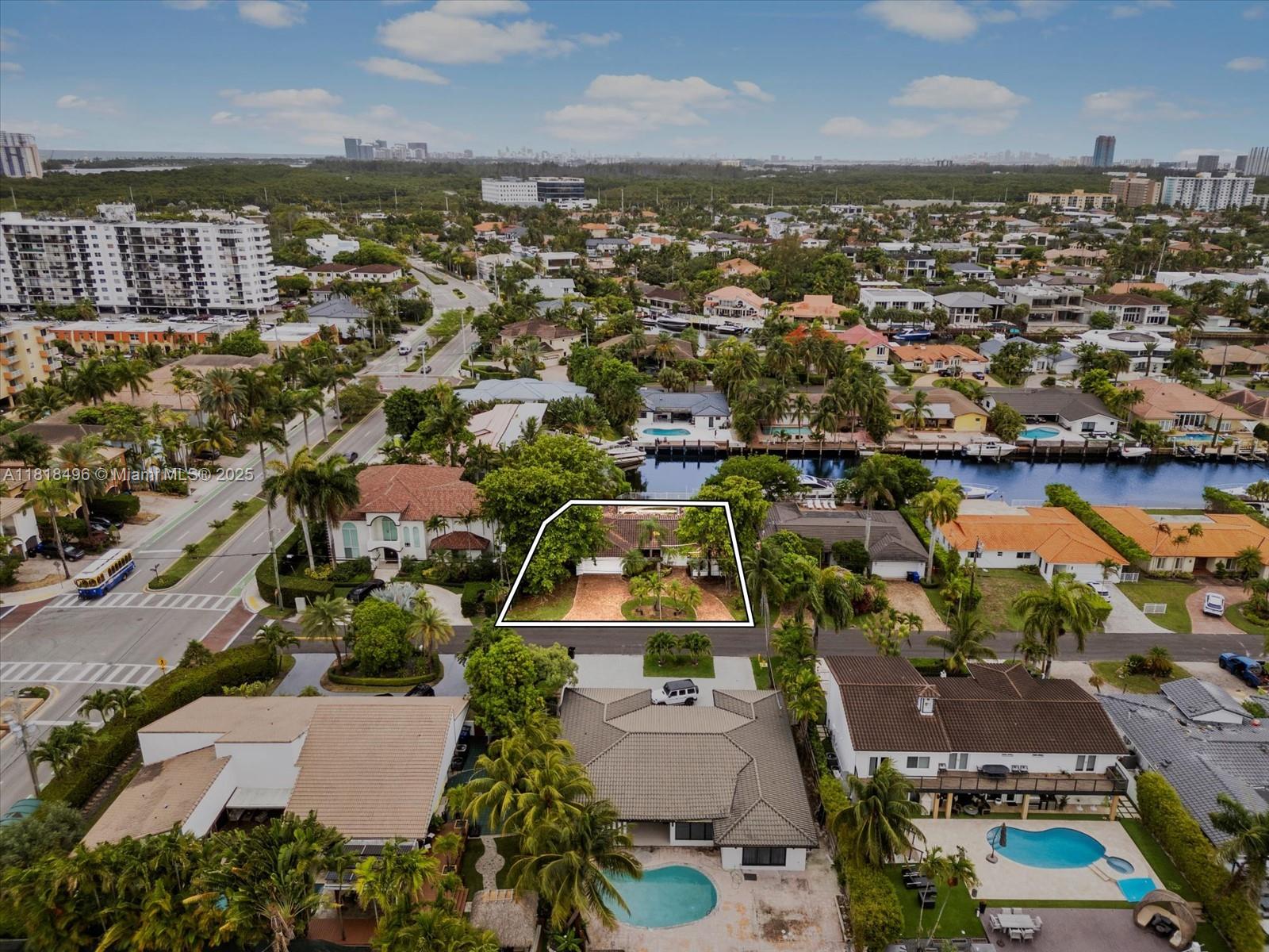 3446 NE 168th St North Miami Beach, FL 33160