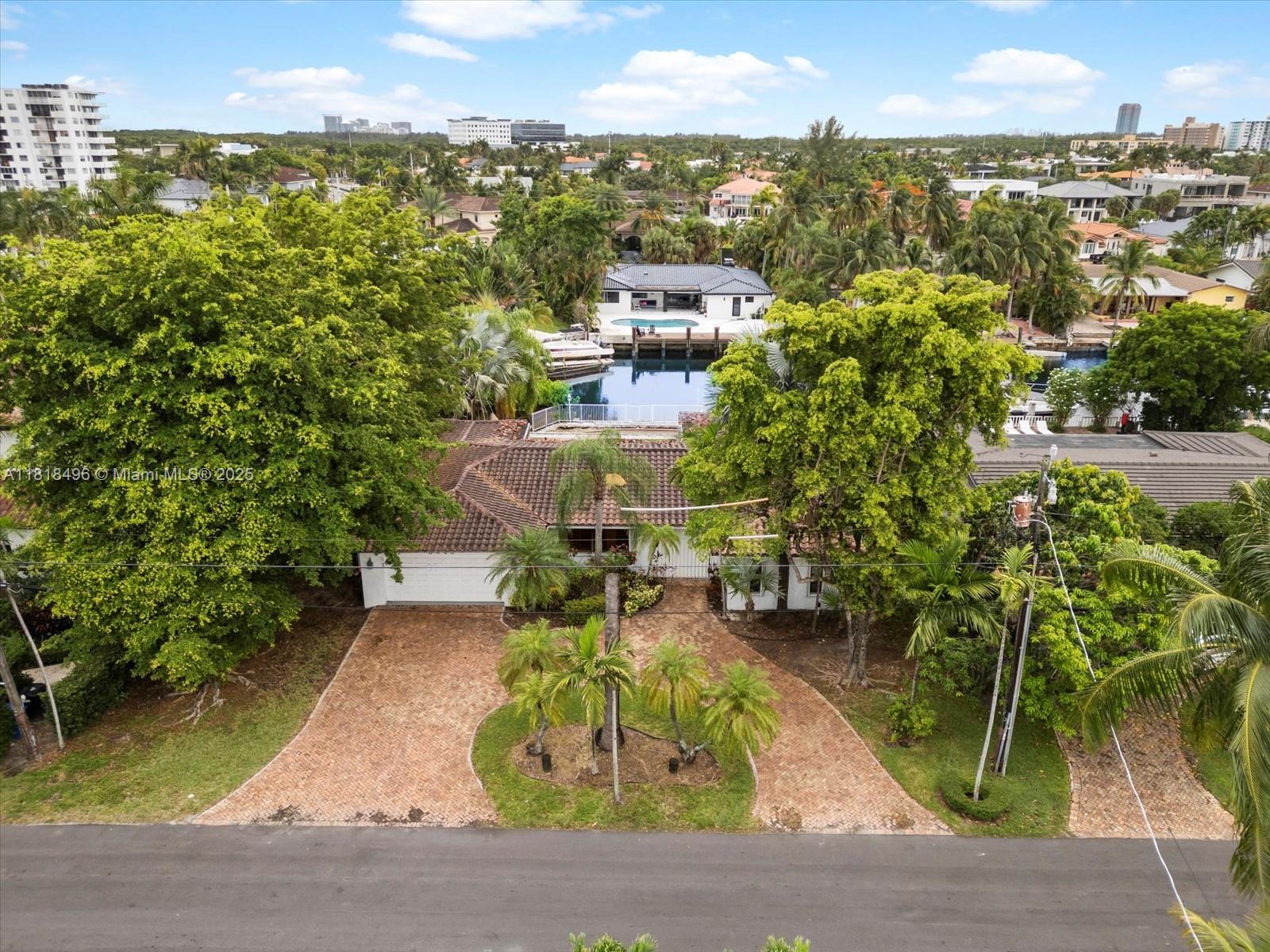 3446 NE 168th St North Miami Beach, FL 33160