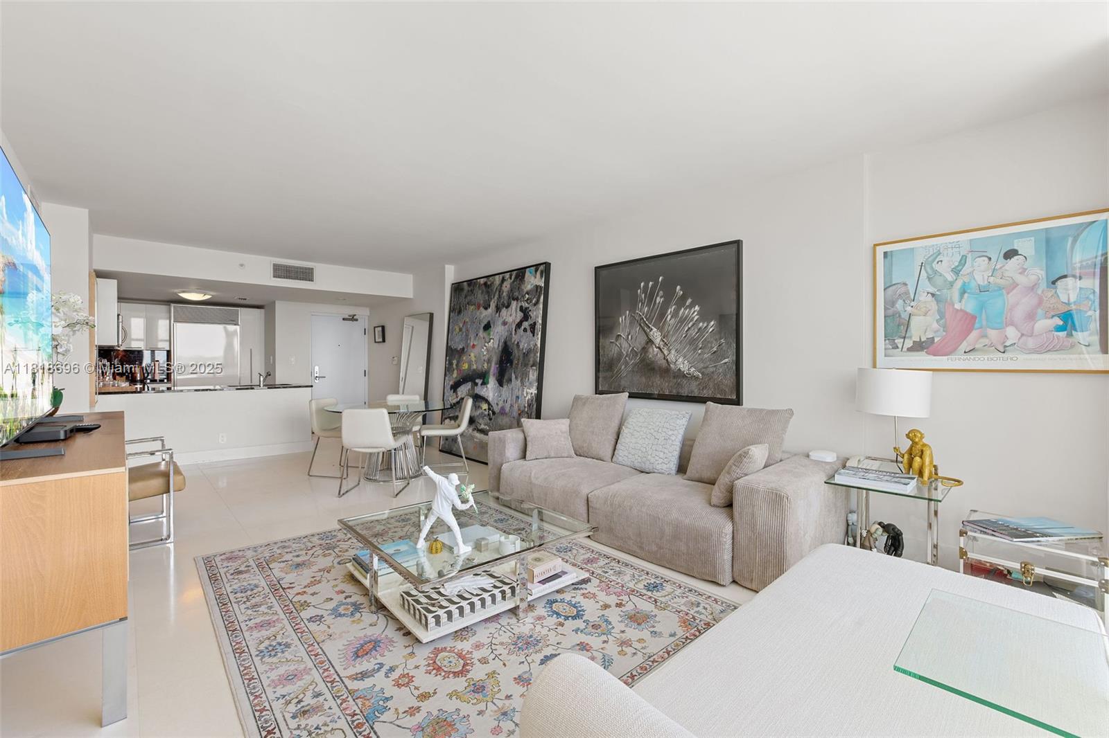 image Carillon Condo14