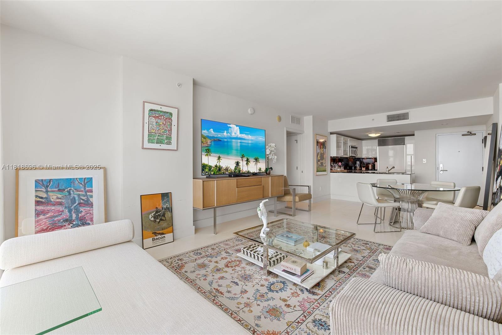 image Carillon Condo15