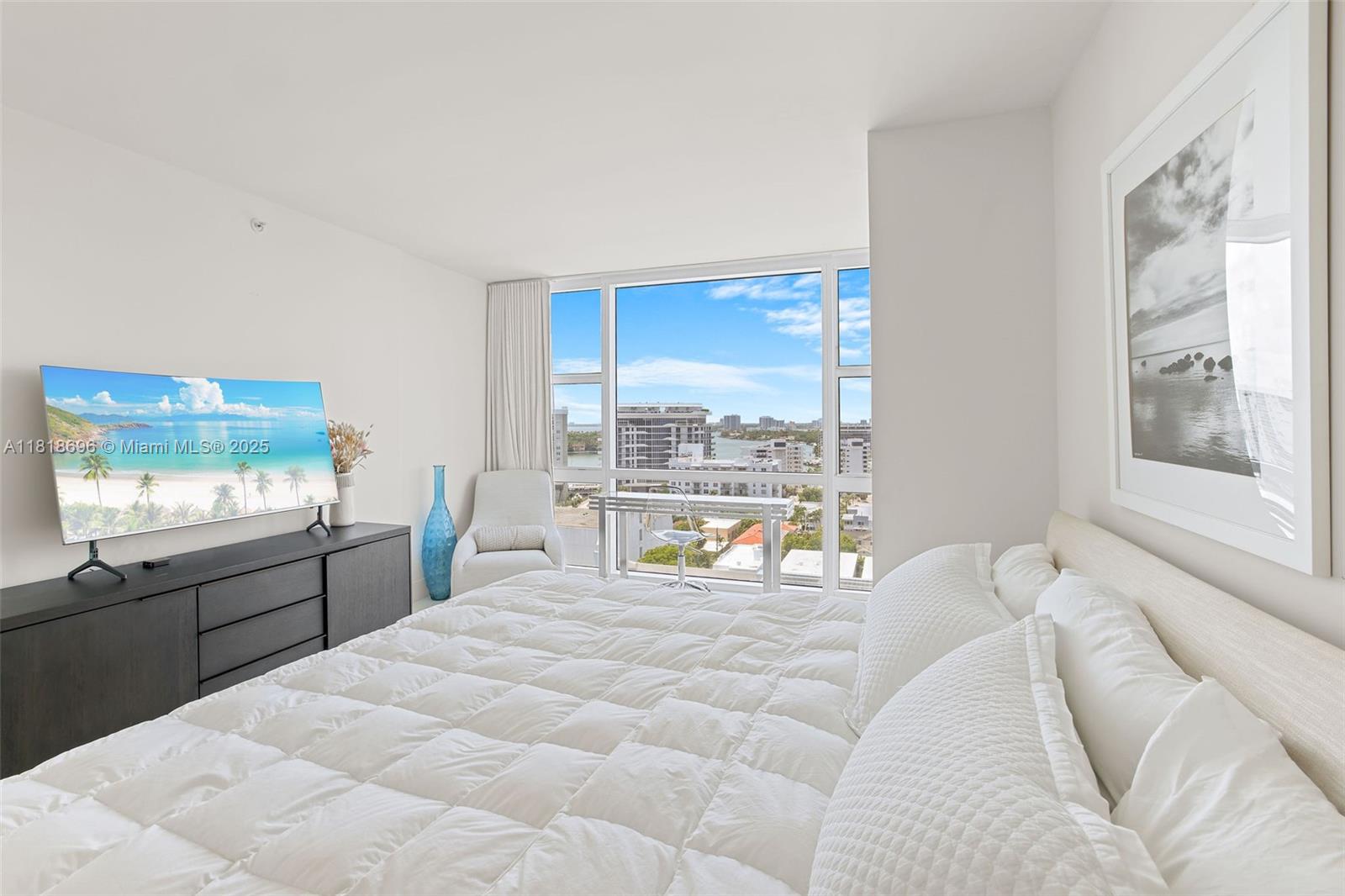image Carillon Condo18