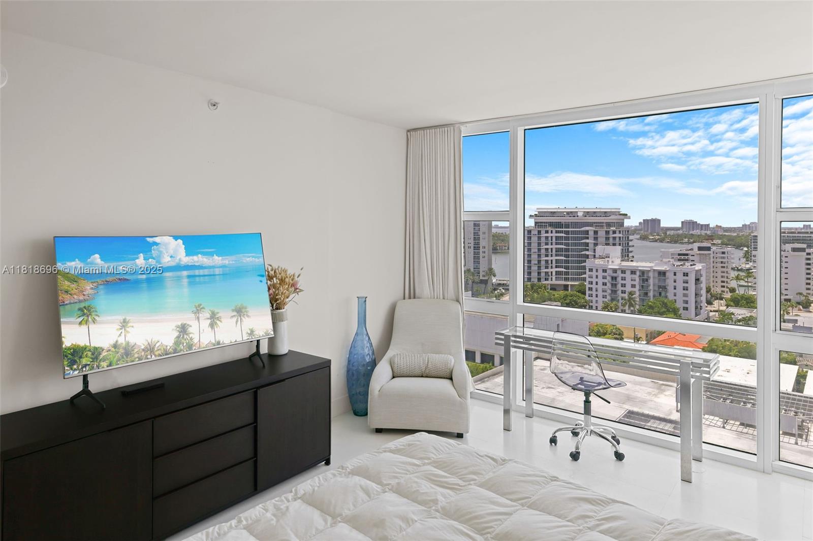 image Carillon Condo19
