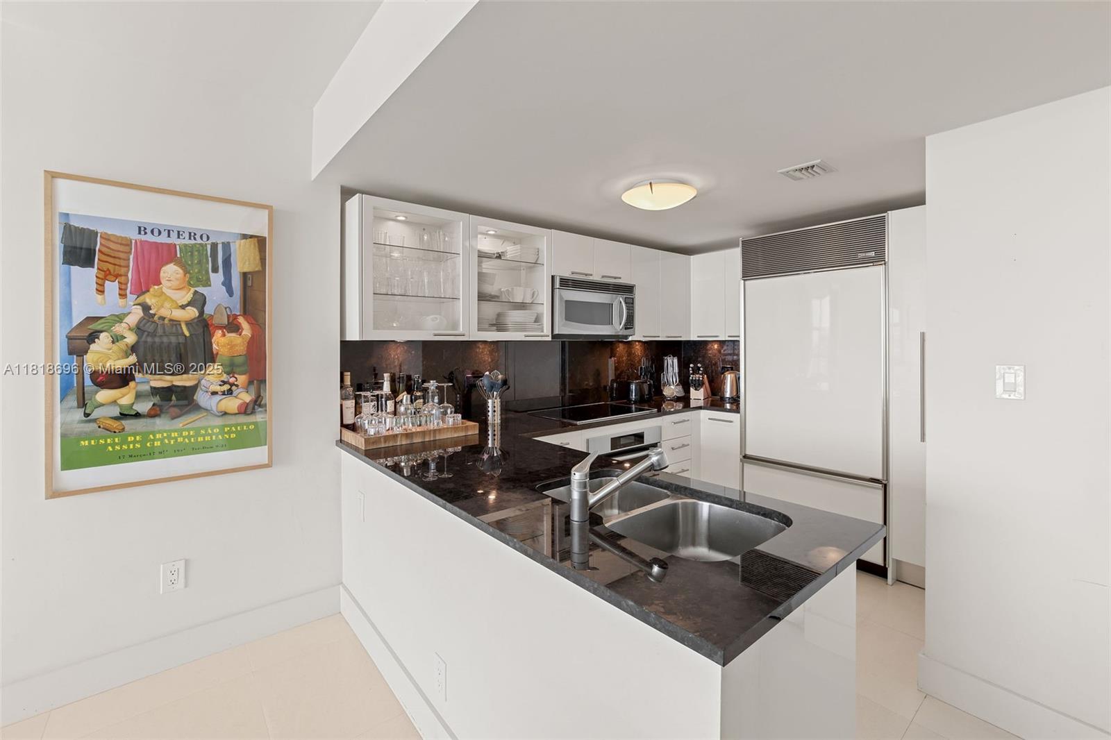 image Carillon Condo6