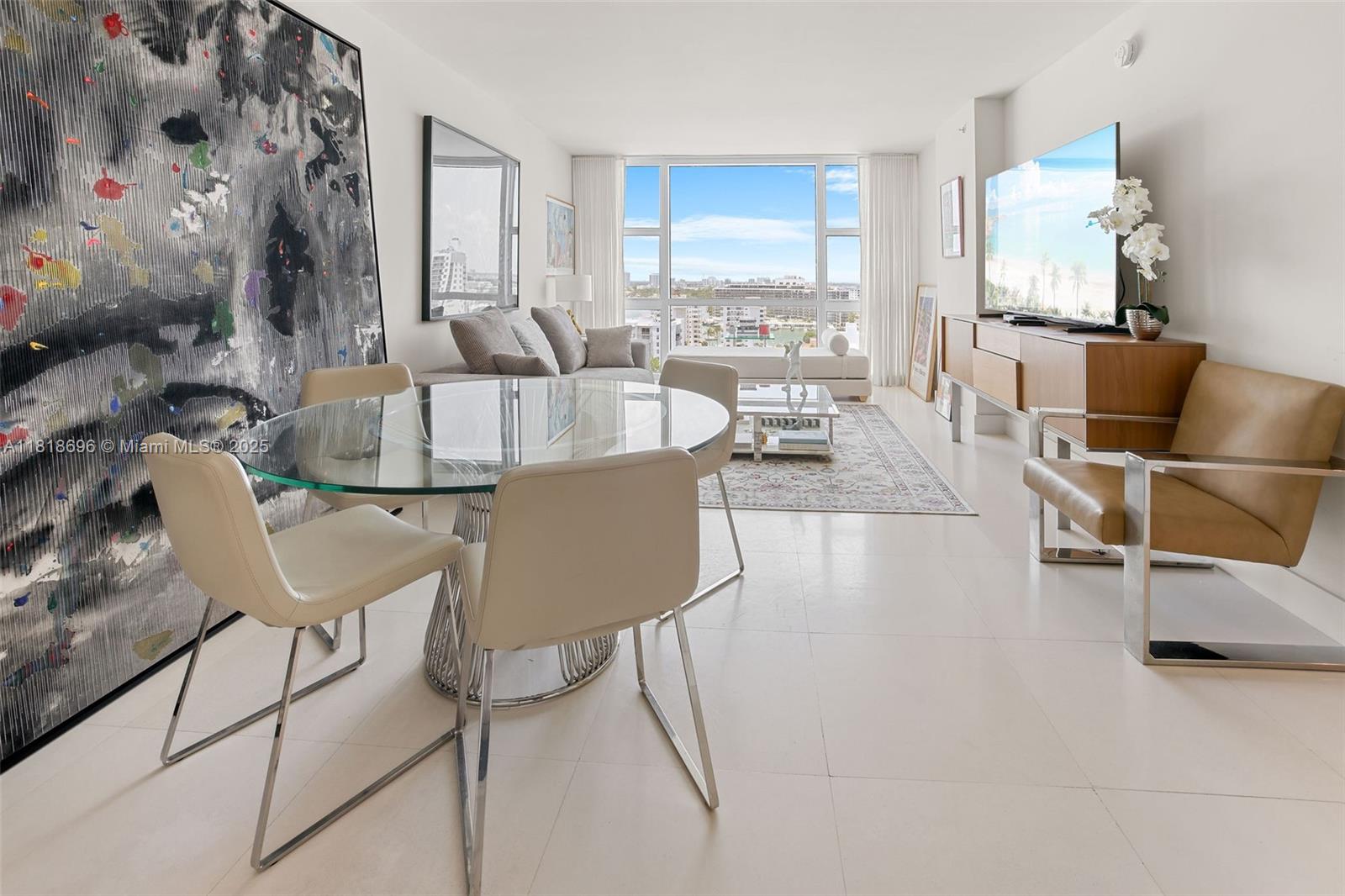 image Carillon Condo8