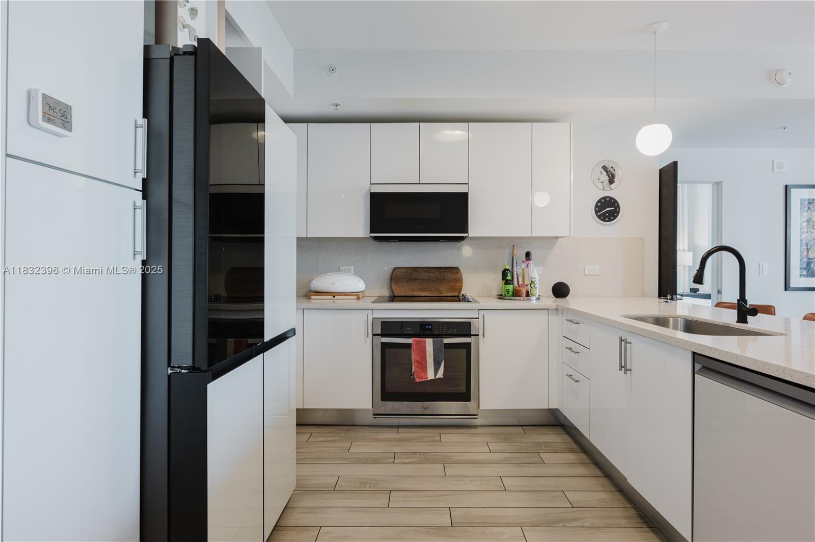 image NINE AT MARY BRICKELL9