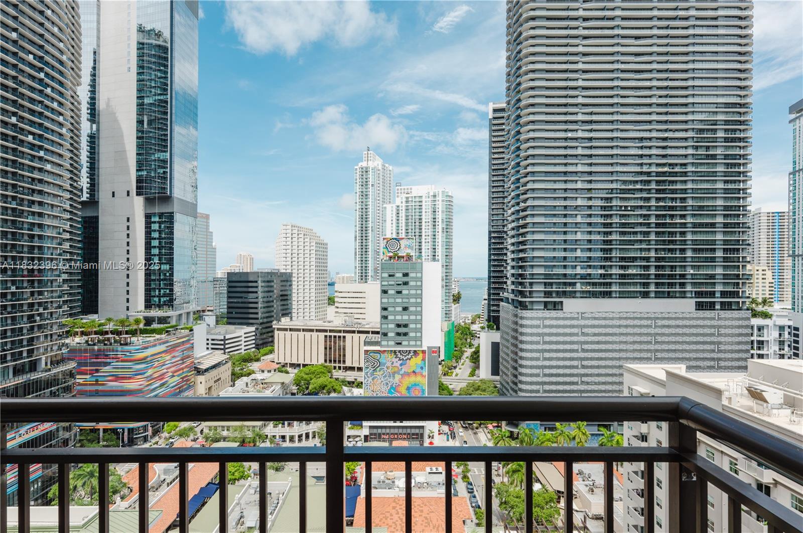 image NINE AT MARY BRICKELL17