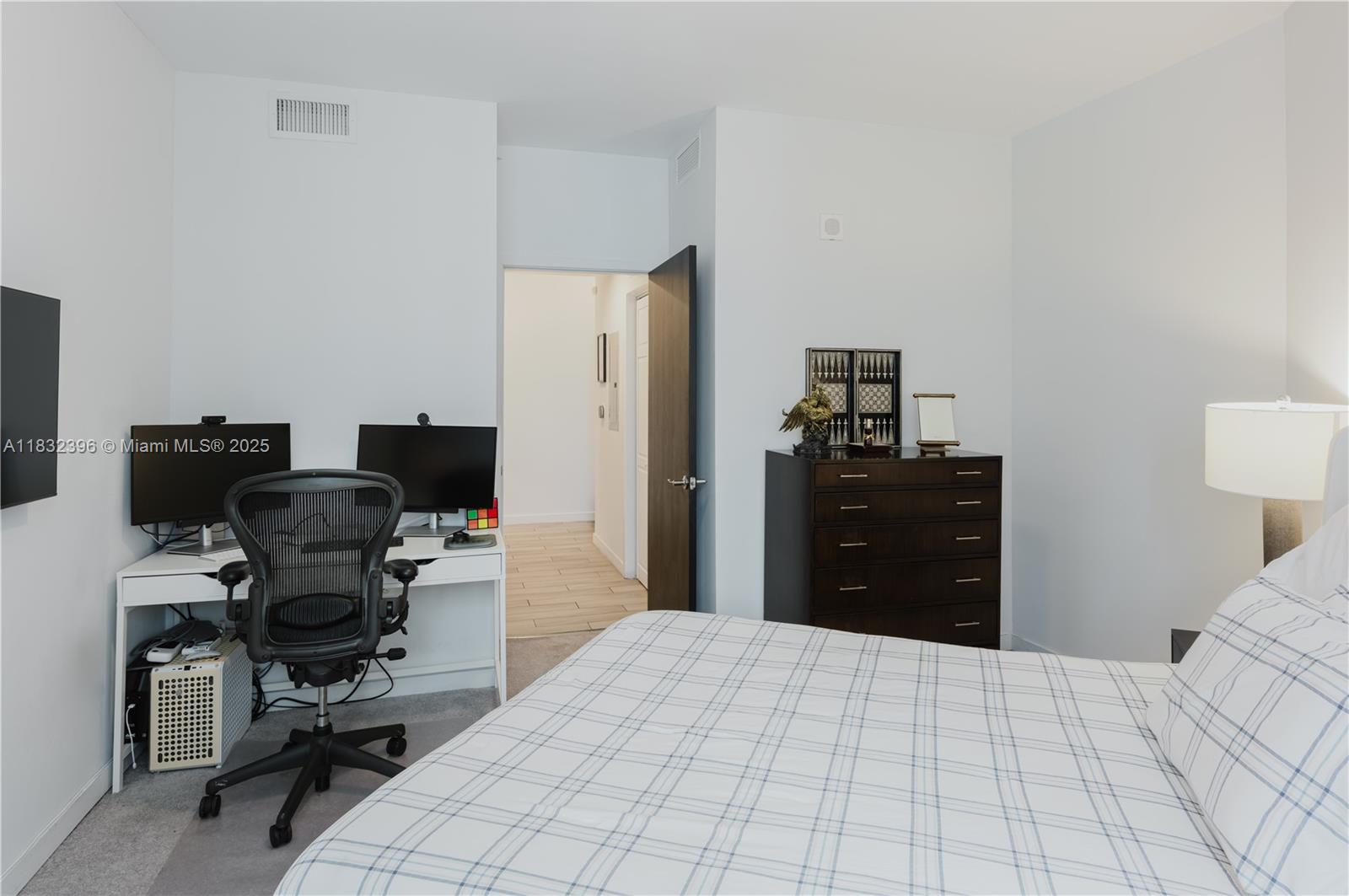 image NINE AT MARY BRICKELL22