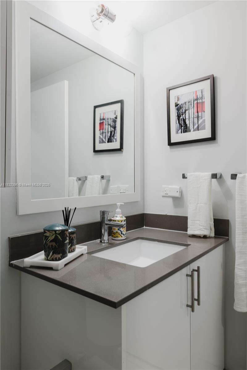 image NINE AT MARY BRICKELL27