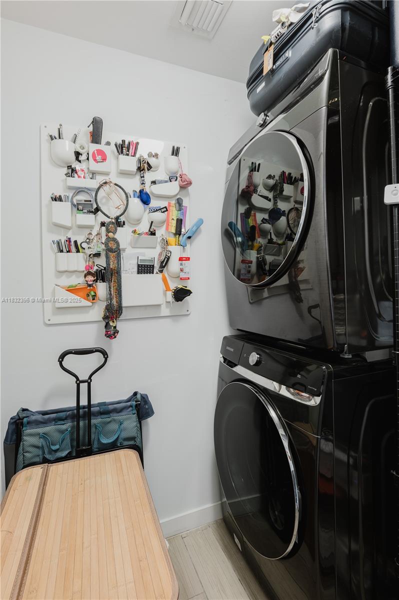 image NINE AT MARY BRICKELL29