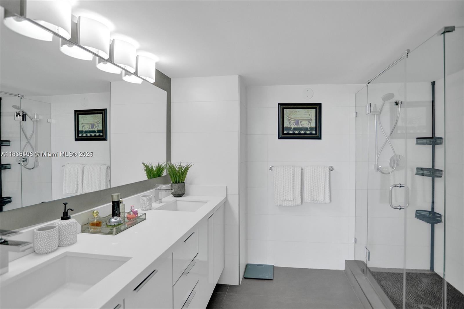 image Harbour House Condo27