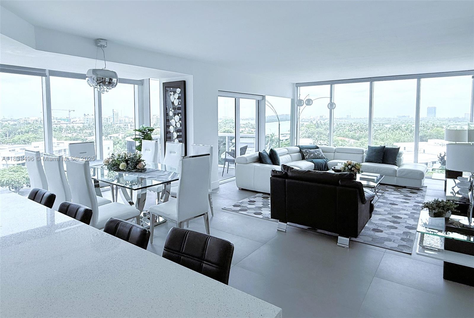 image Harbour House Condo6
