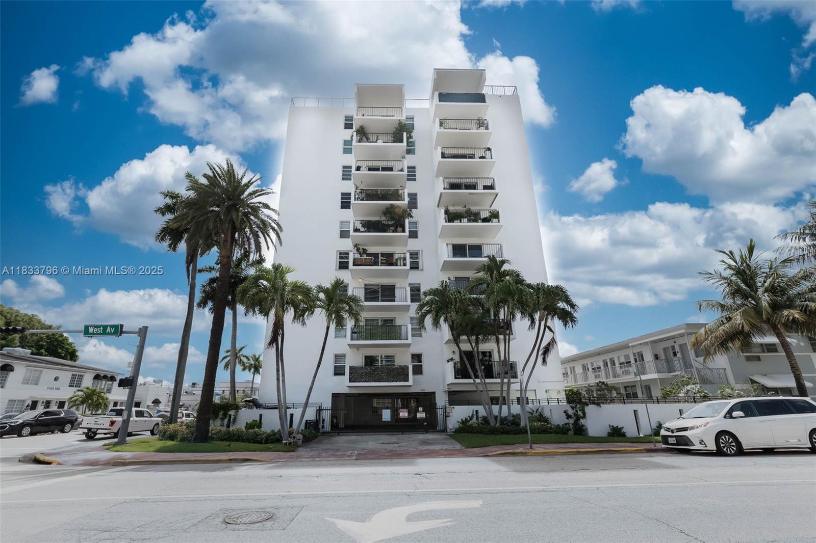 1455 West Ave #304