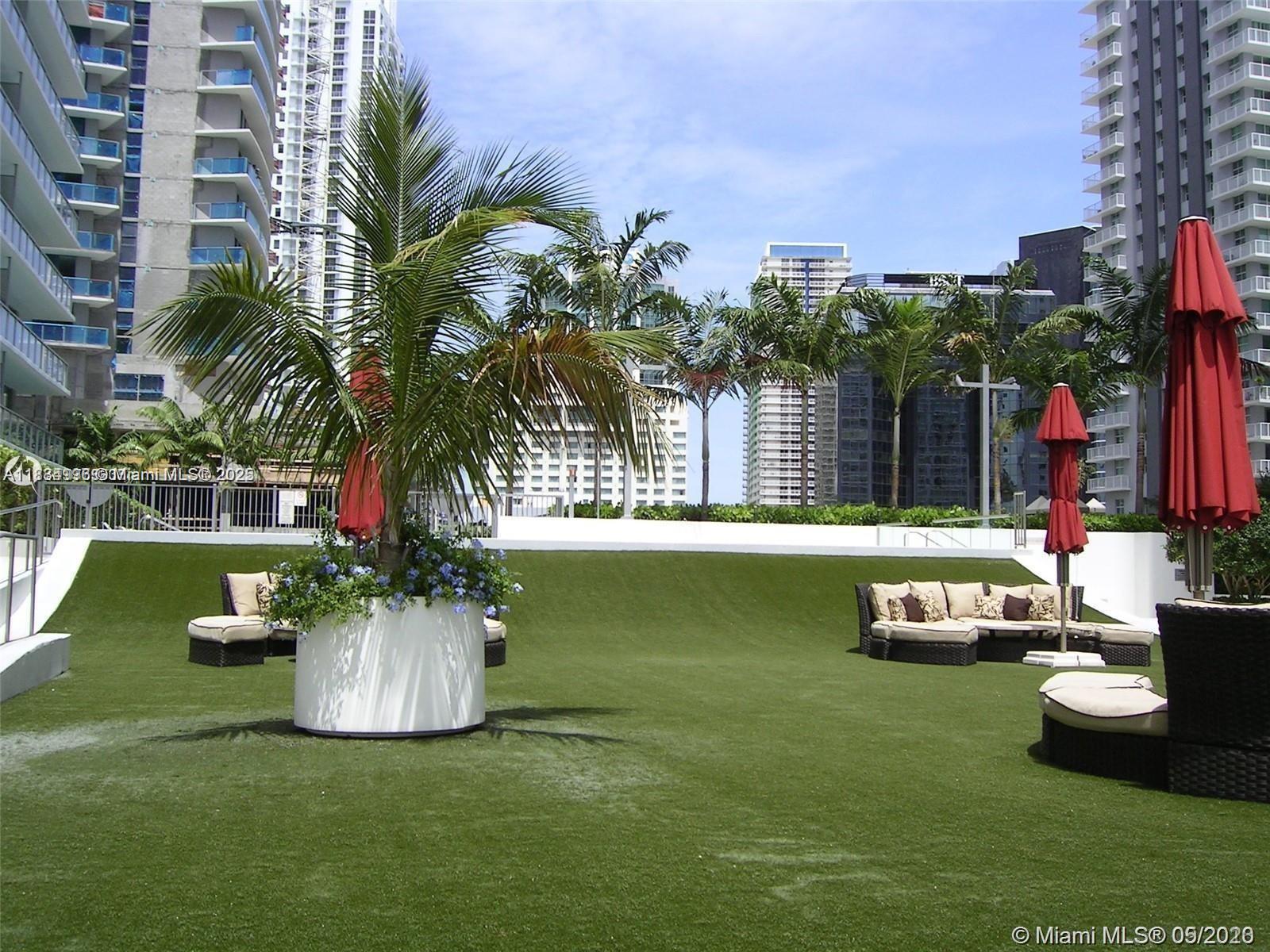 1111 SW 1st Ave #2722-N