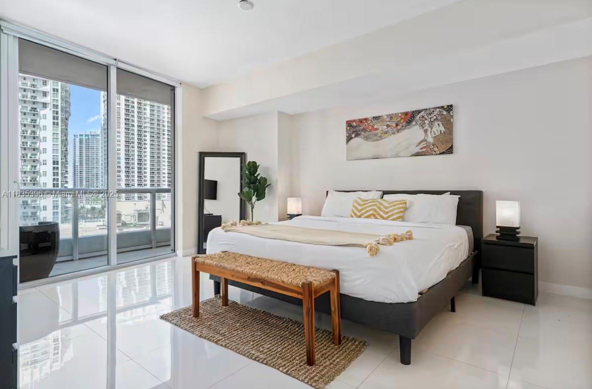 image Icon Brickell Condo No 32