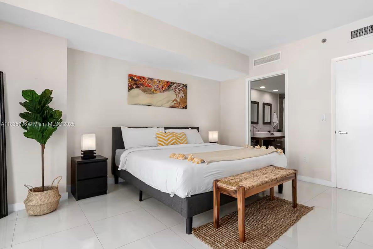 image Icon Brickell Condo No 35