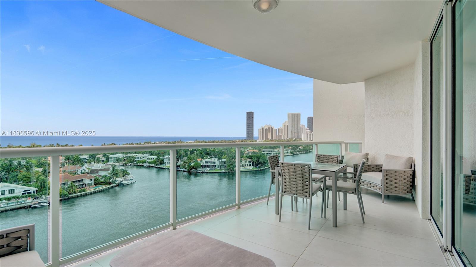 image Hamptons South Condo58