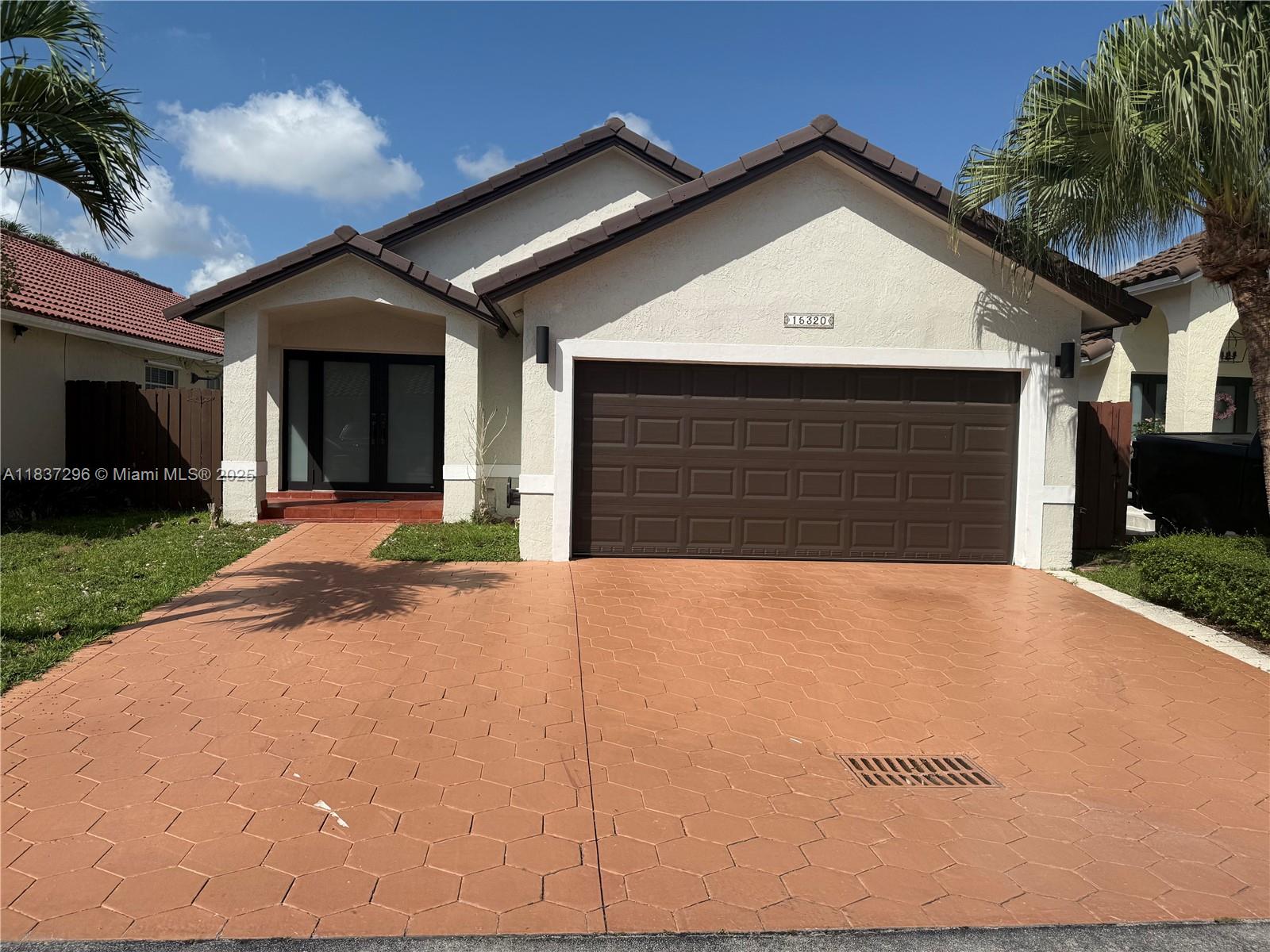 15320 SW 53rd St