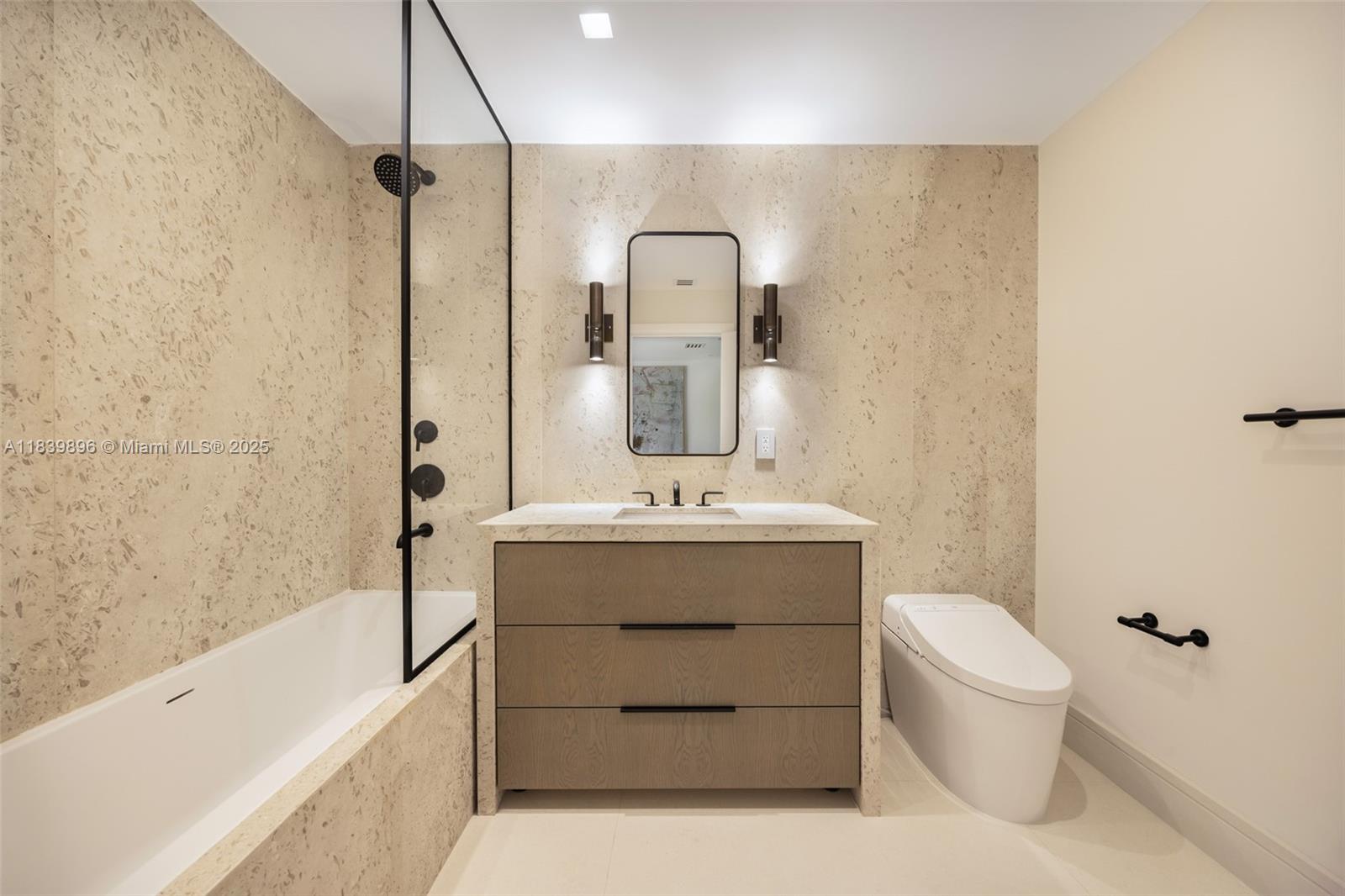 110 Holiday Dr Hallandale Beach, FL 33009 110 Holiday Dr Hallandale Beach, FL 33009