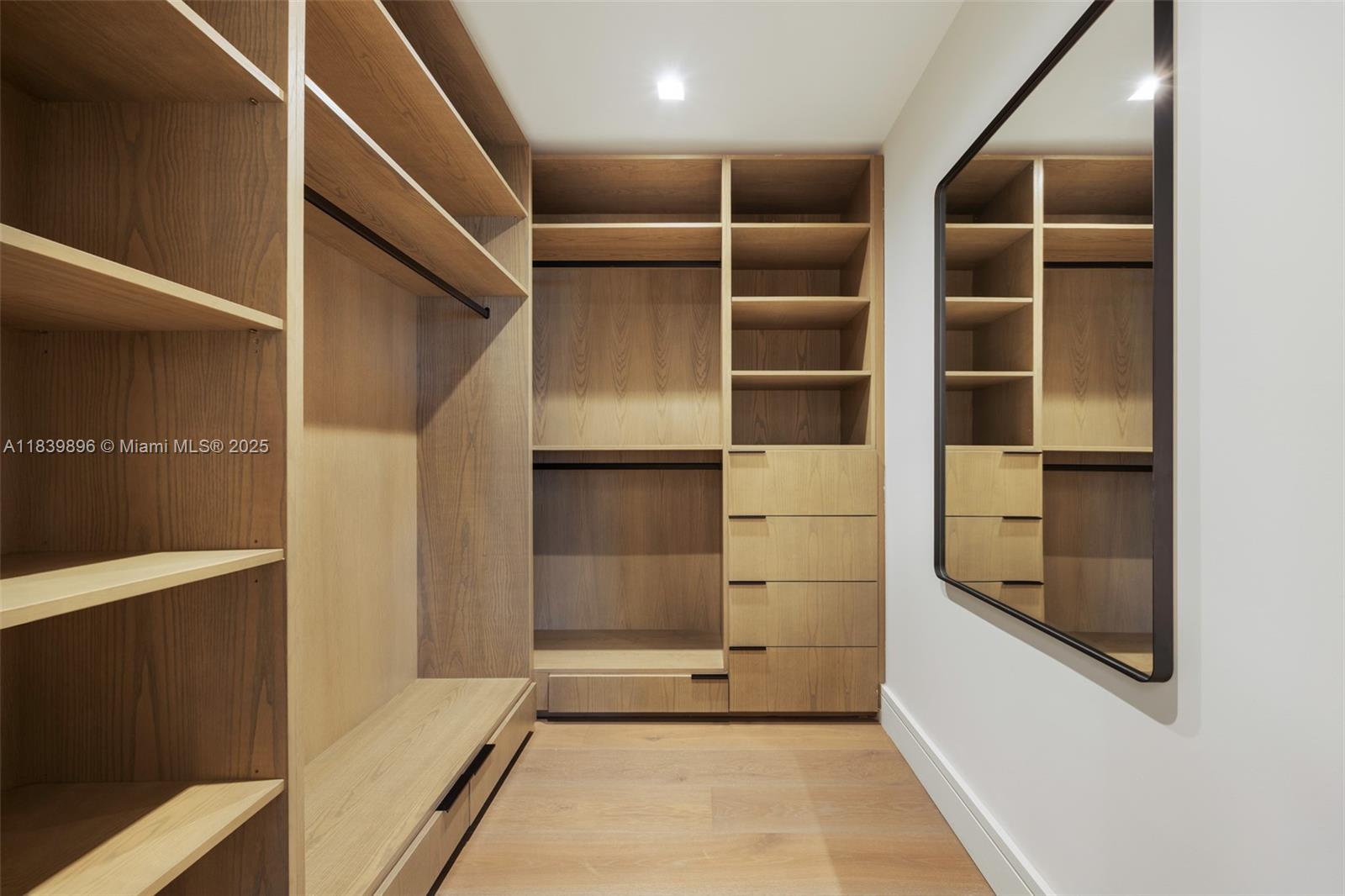 110 Holiday Dr Hallandale Beach, FL 33009 110 Holiday Dr Hallandale Beach, FL 33009