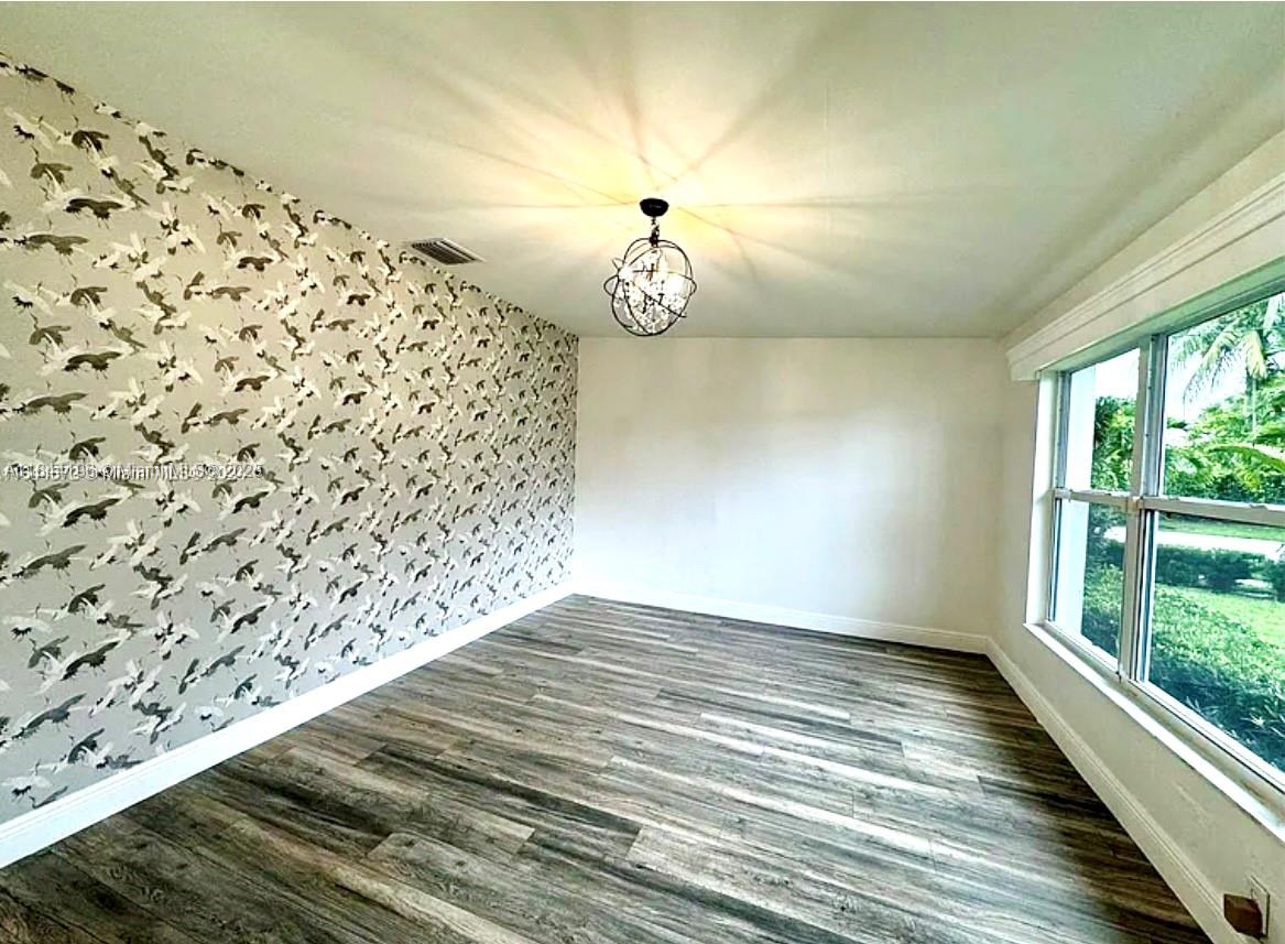 2075 S Hibiscus Dr North Miami, FL 33181