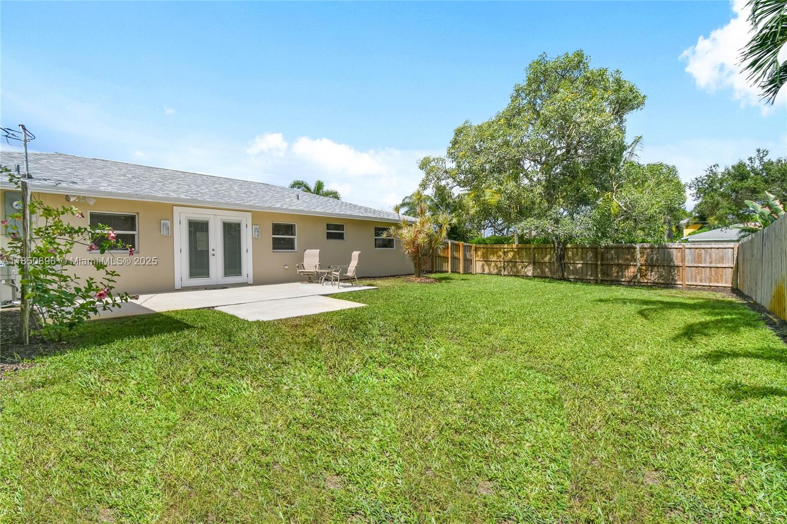 110 E Windsor Rd E Jupiter, FL 33469