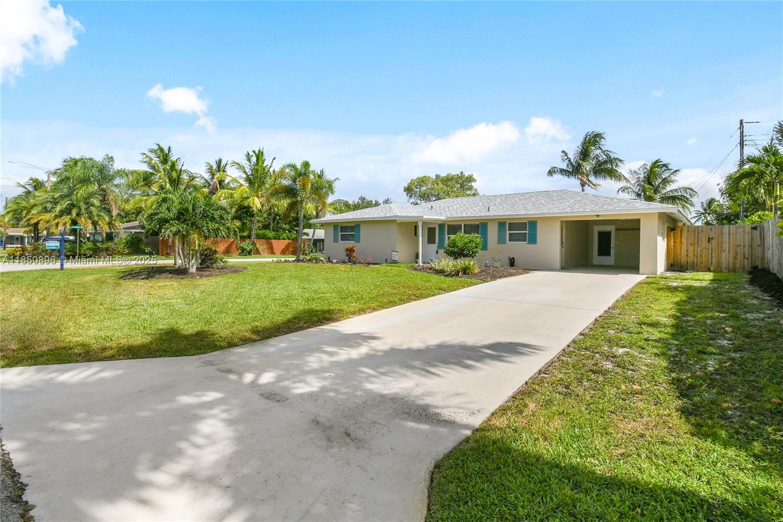 110 E Windsor Rd E Jupiter, FL 33469