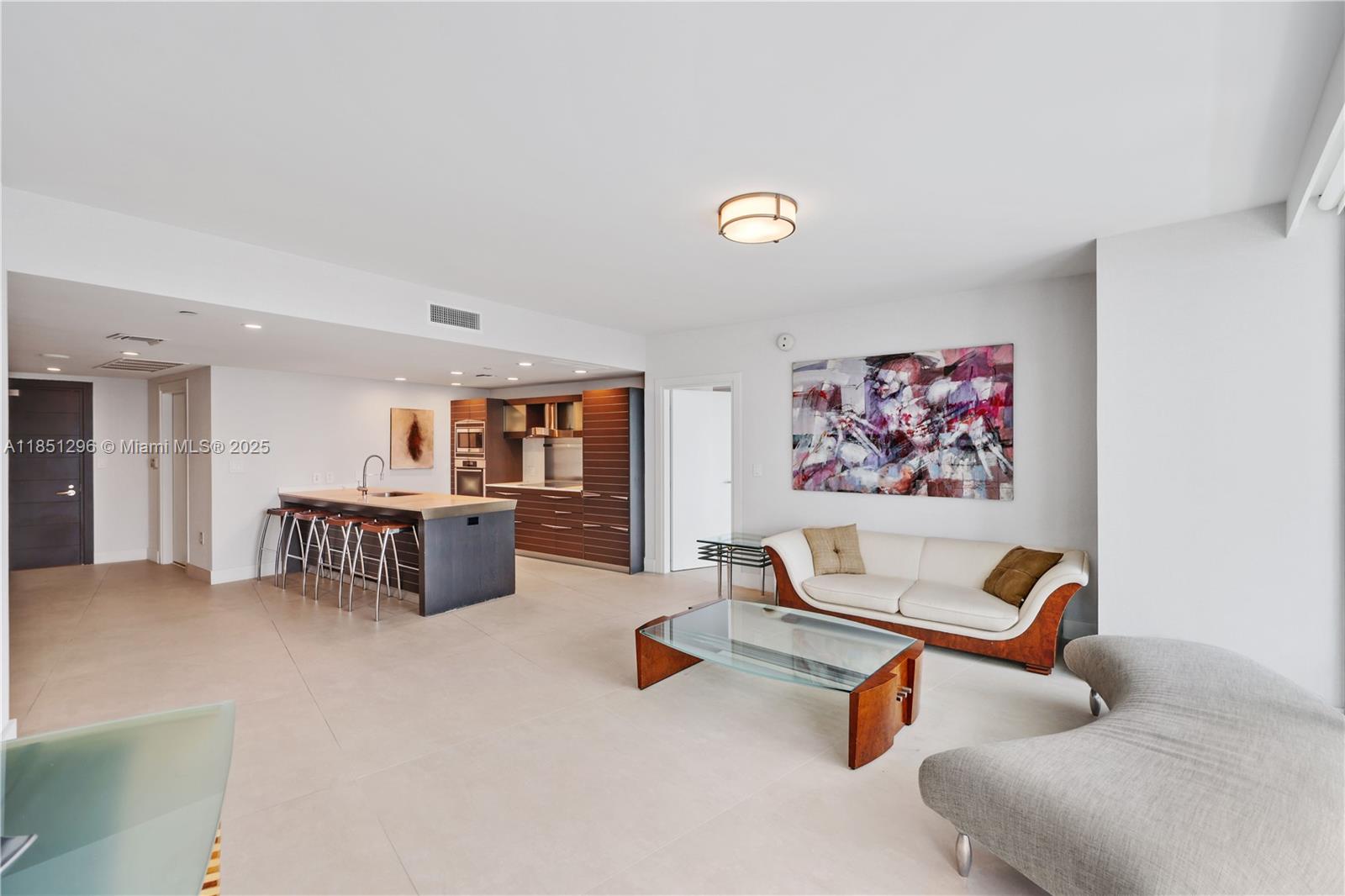 image Epic West Condo23