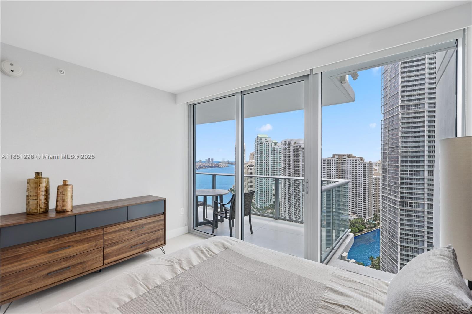 image Epic West Condo48