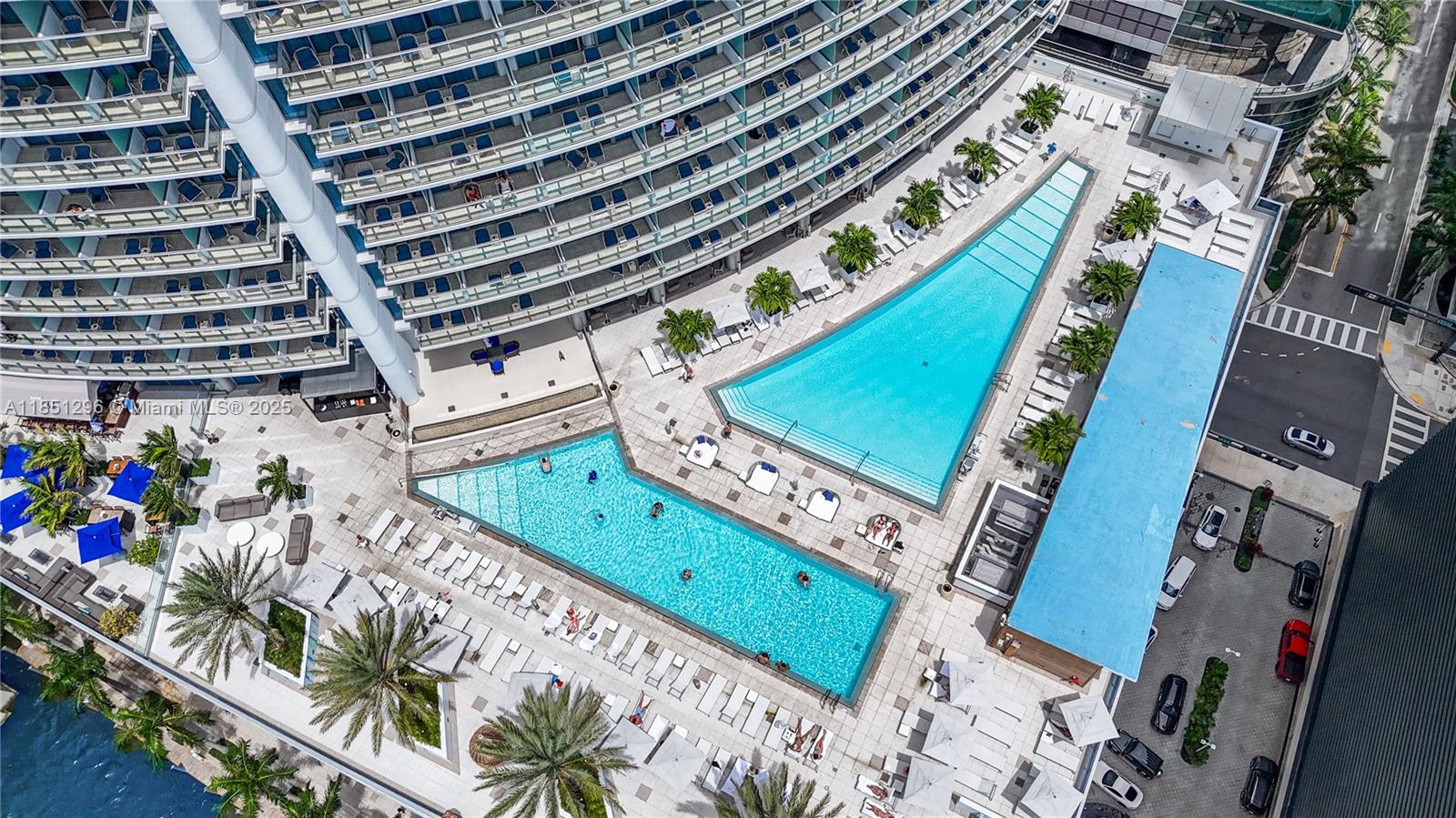 image Epic West Condo54